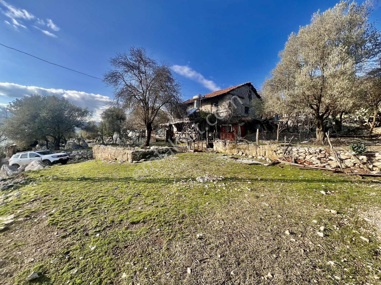 Kaş Ahatlı Da Kartal Yuvası Taş Ev Ve 1.770 M2 Bahçe - Görsel 13