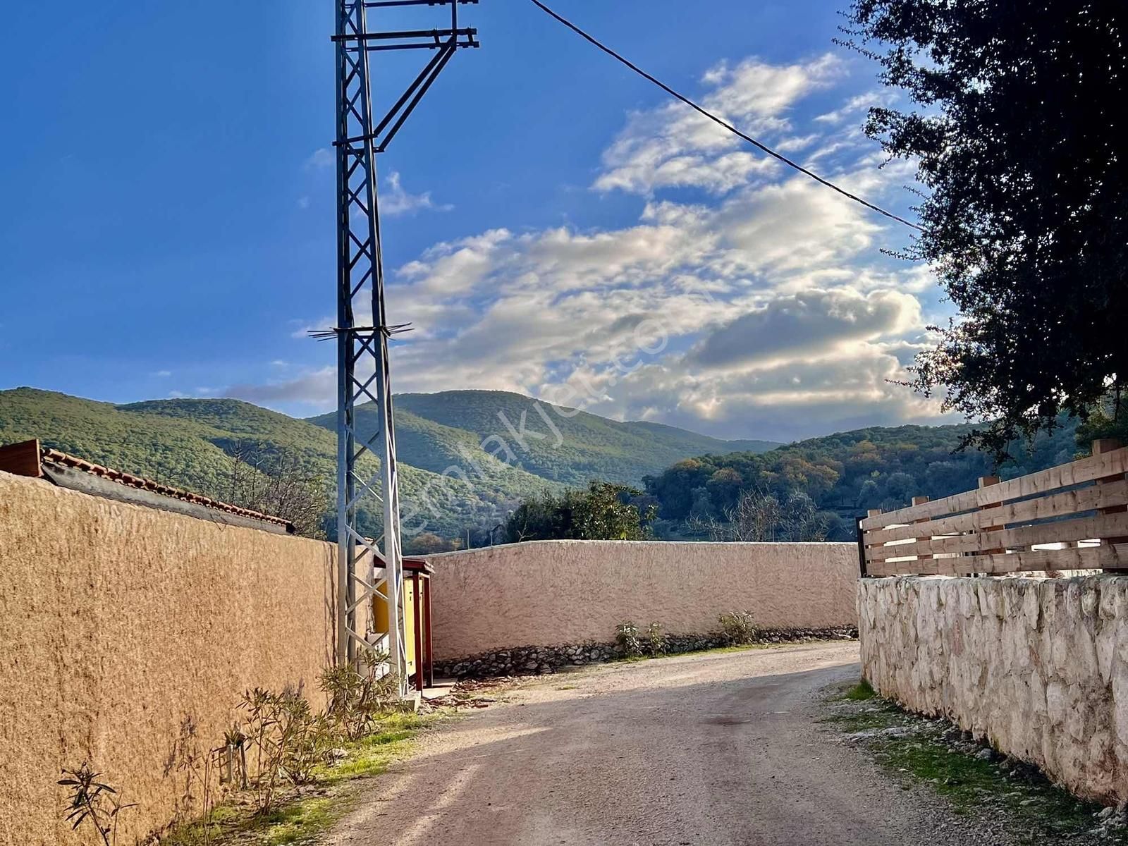 Kaş Ahatlı Da Kartal Yuvası Taş Ev Ve 1.770 M2 Bahçe - Görsel 2