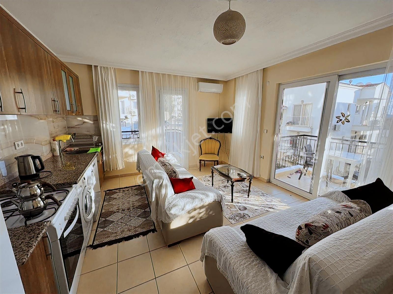 Kaş Merkez'de Eşyalı Deniz Manz Orta Kat Uzun Dönem Daire - Görsel 7