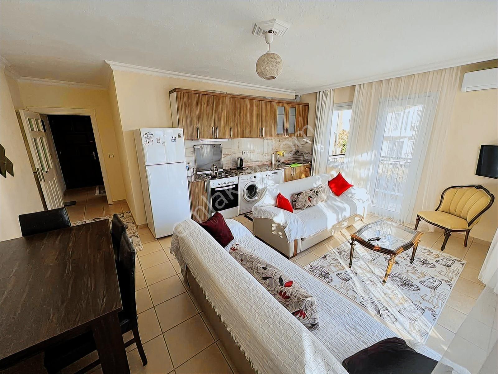 Kaş Merkez'de Eşyalı Deniz Manz Orta Kat Uzun Dönem Daire - Görsel 10