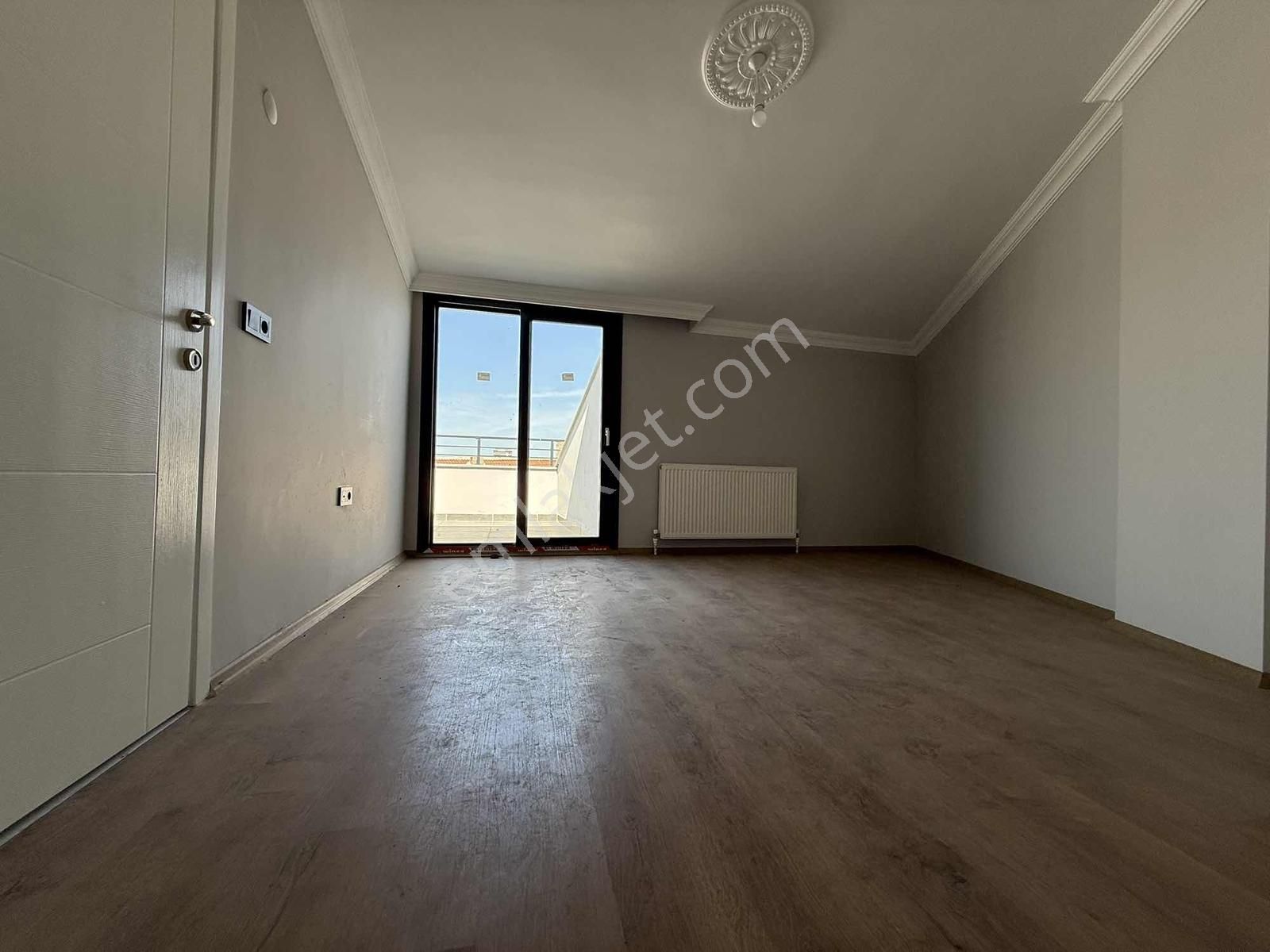 Onmax Burhaniye Merkez'de Satılık Sıfır 4+1 200 M2 Dubleks Daire - Görsel 21