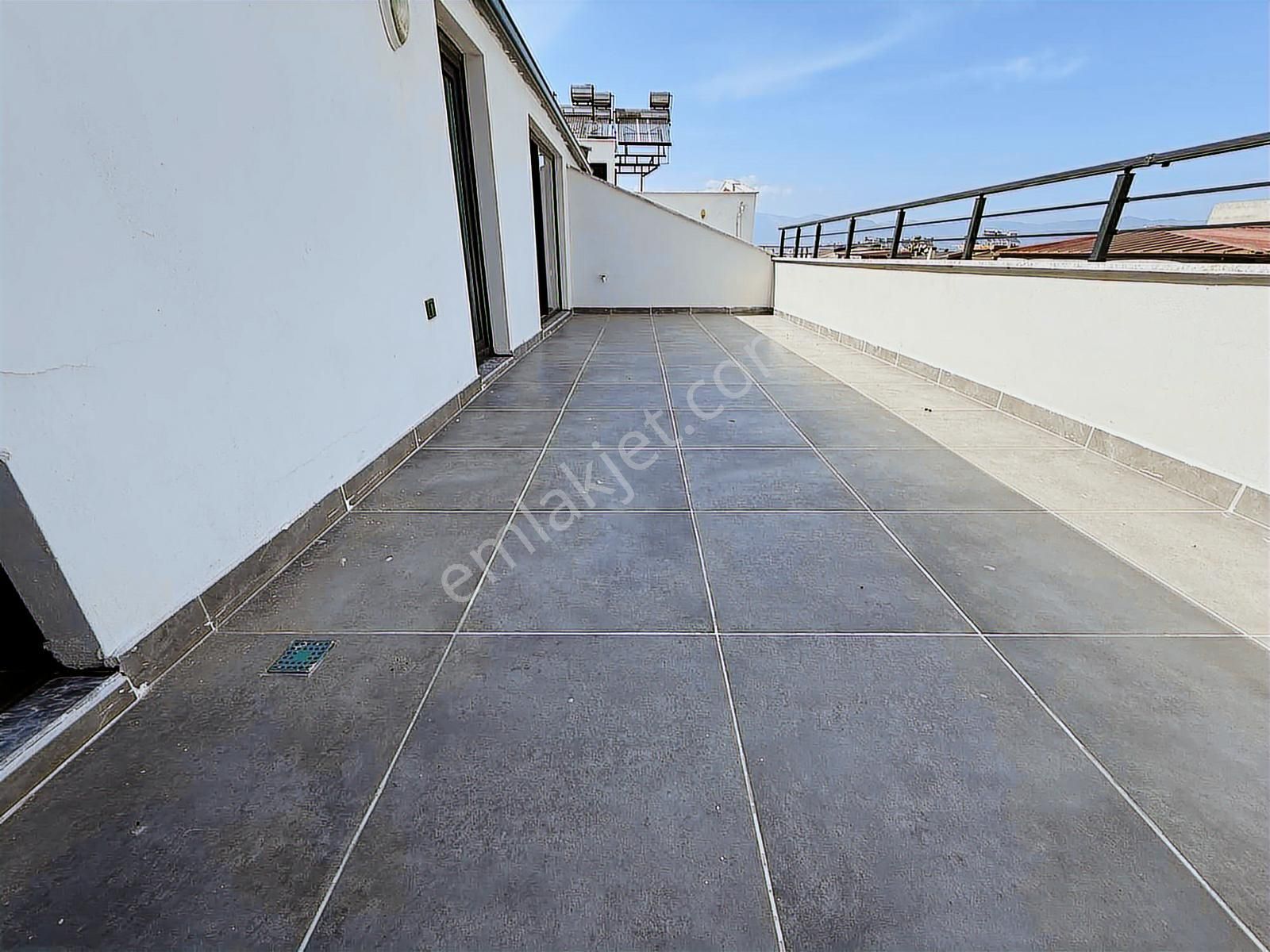 Onmax Burhaniye Merkez'de Satılık Sıfır 4+1 200 M2 Dubleks Daire - Görsel 23