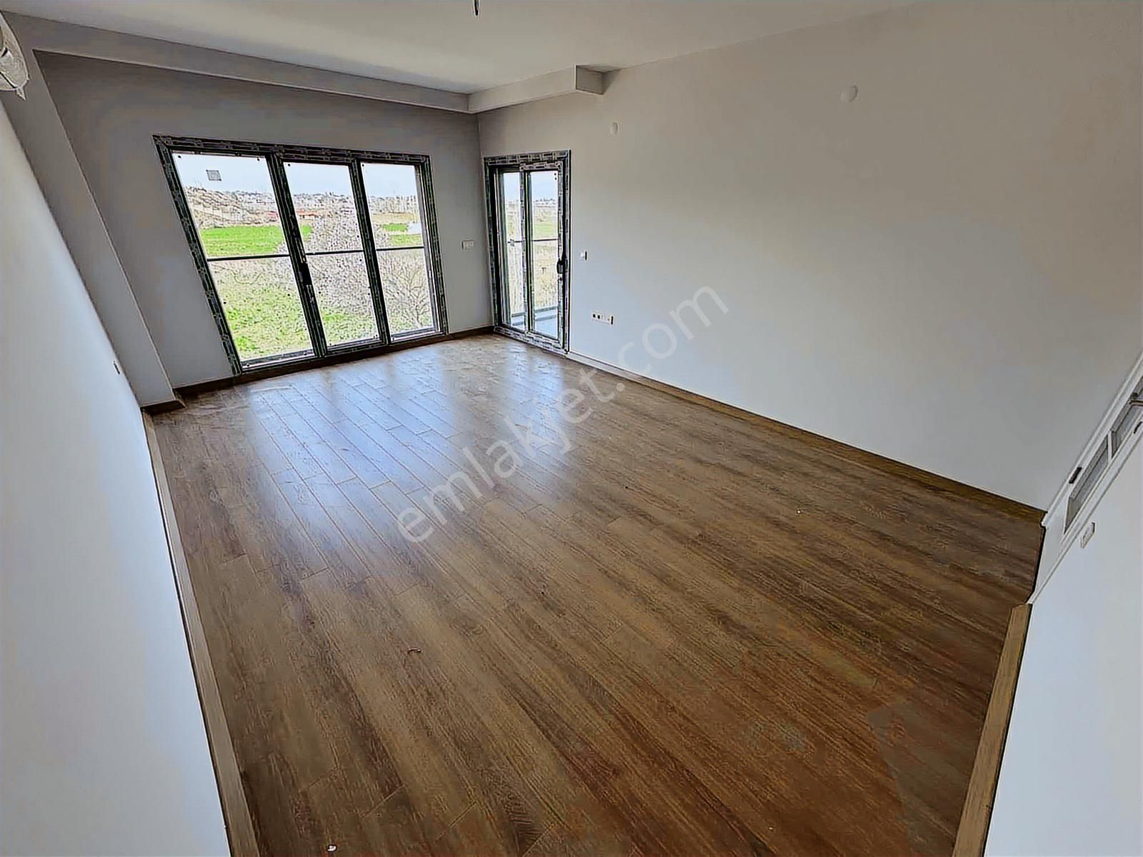 Onmax Burhaniye Ören Yolu Satılık 3+1 Kapalı Mutfak Lüks Daire