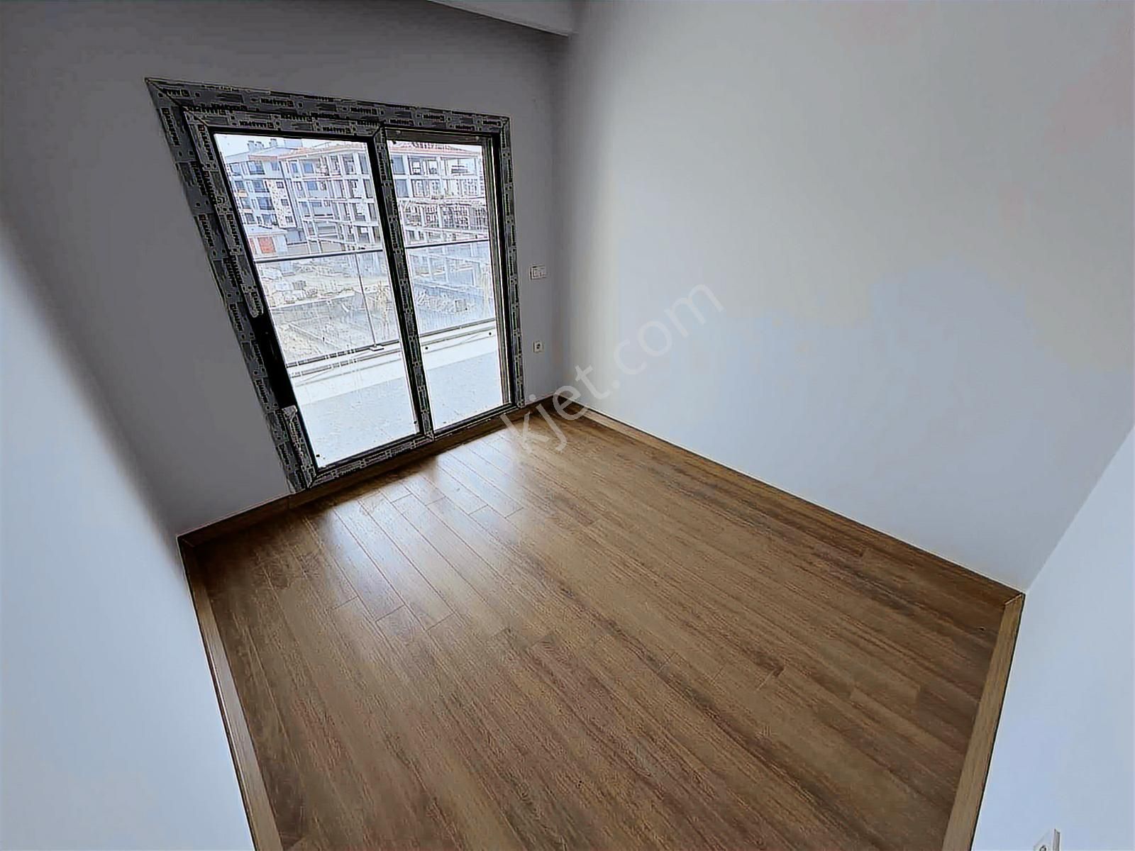 Onmax Burhaniye Ören Yolu Satıık 2+1 Kapalımutfak Lüks Daire - Görsel 24