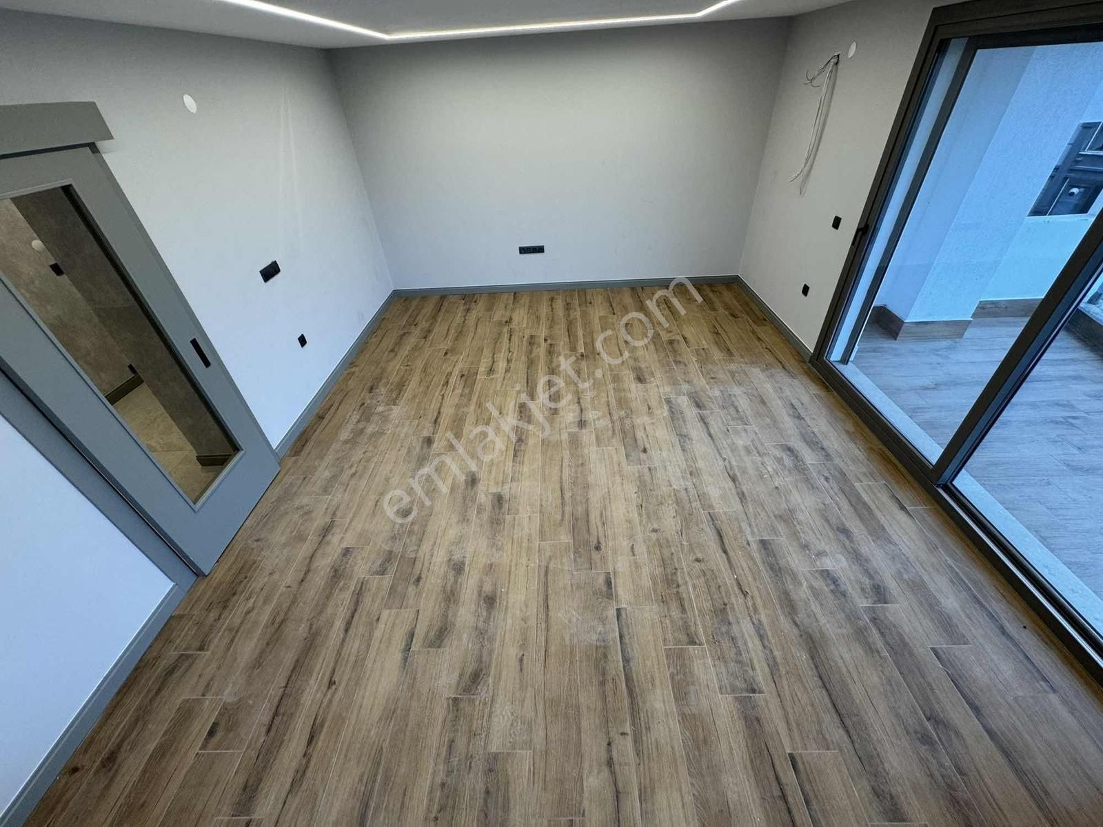 Onmax Örende Satılık Sıfır 3+1 150m2 Site İçi Ultra Lüx Daireler - Görsel 8