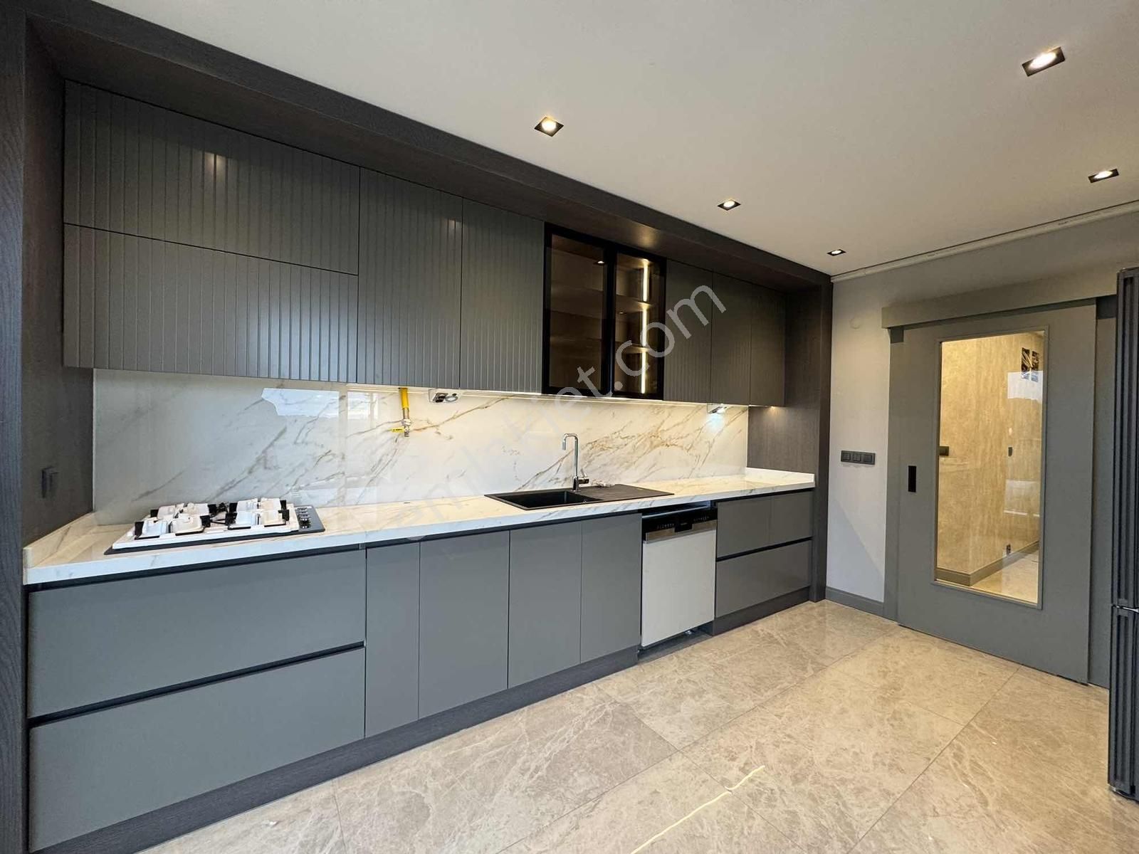 Onmax Örende Satılık Sıfır 3+1 150m2 Site İçi Ultra Lüx Daireler - Görsel 6