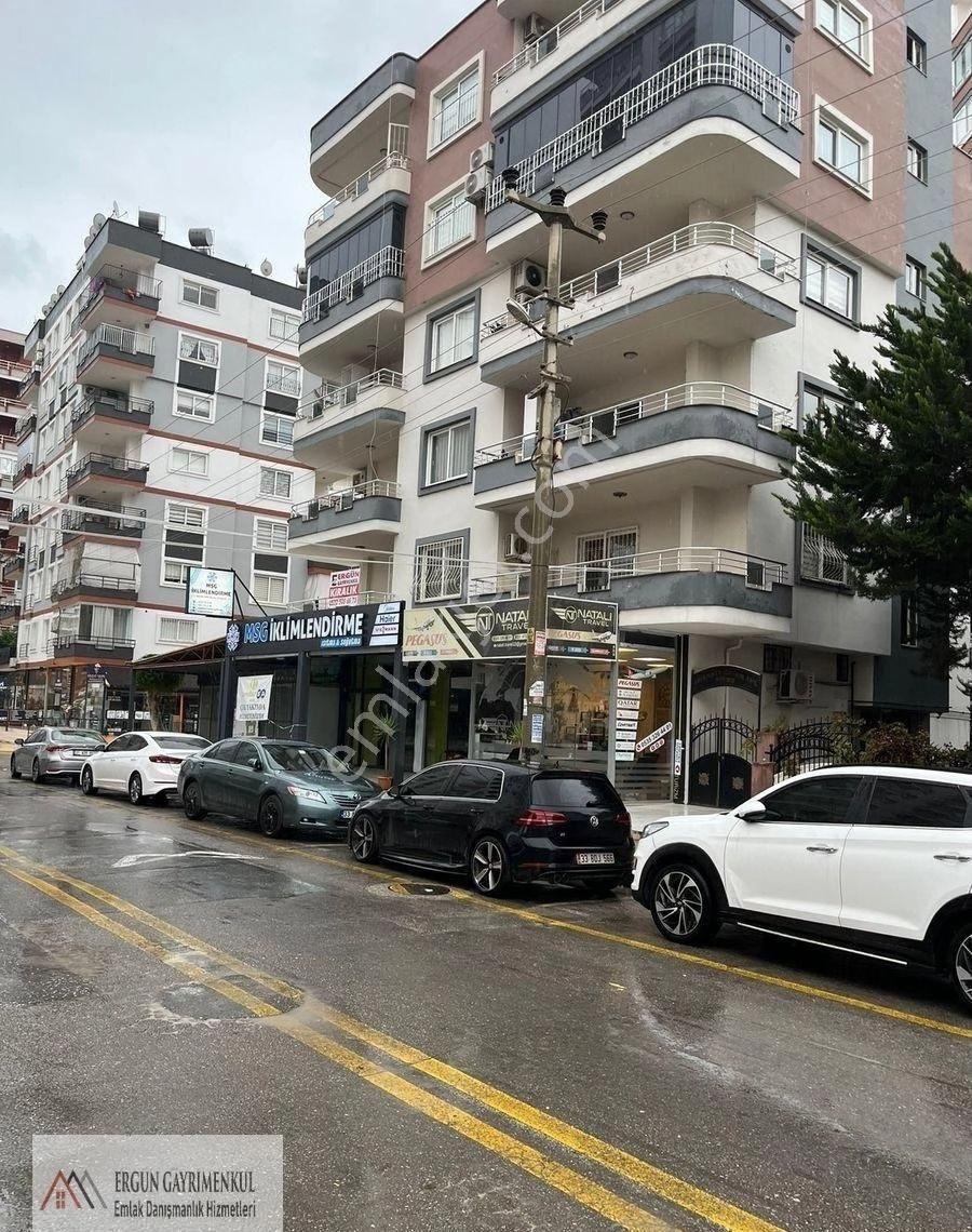 Ergünden Viranşehirde Cadde Üzeri Kiralık 5+1 Herkat Tek Daire - Görsel 18