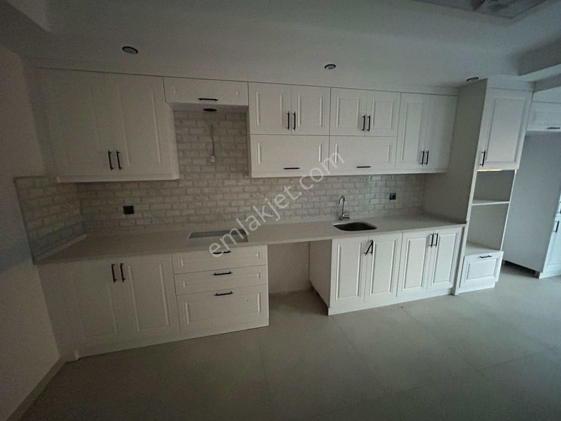 Kaan Emlak Tan Şehir Hastanesinde Satılık Sıfır Daire