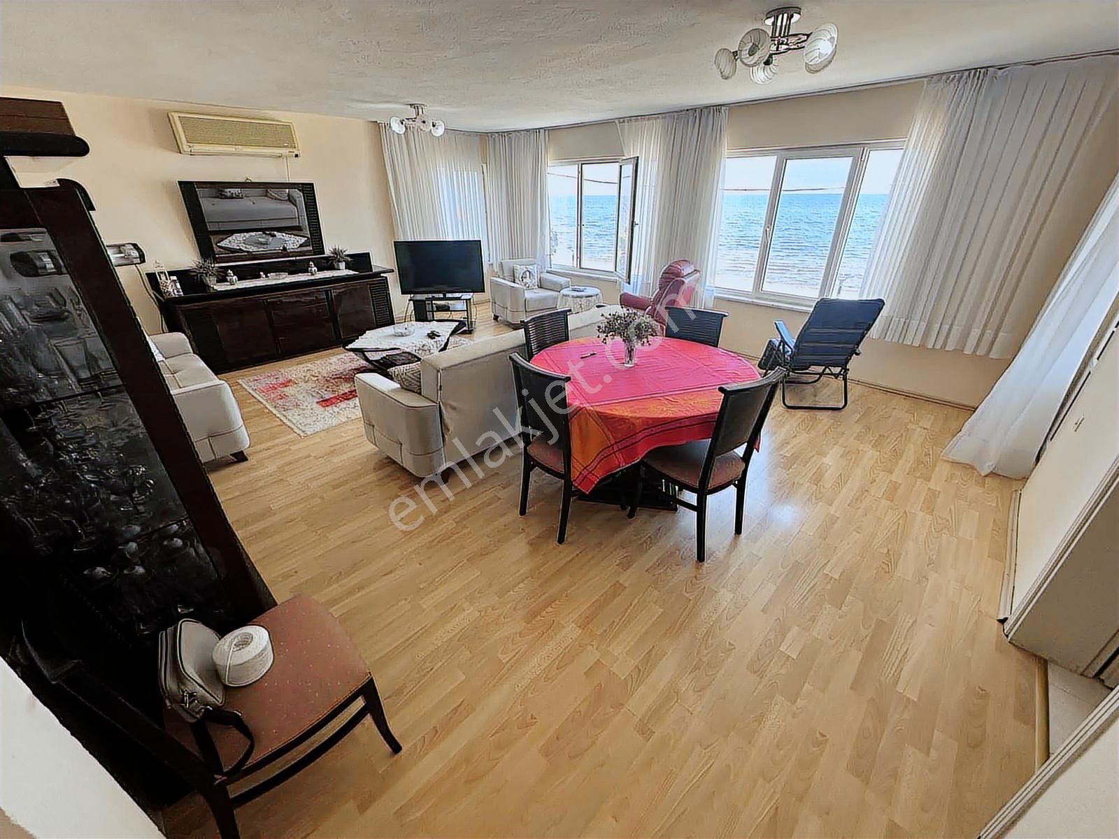 Onmax Burhaniye İskelede Denize Sıfır Körfez Manzaralı 3+1 Daire - Görsel 2