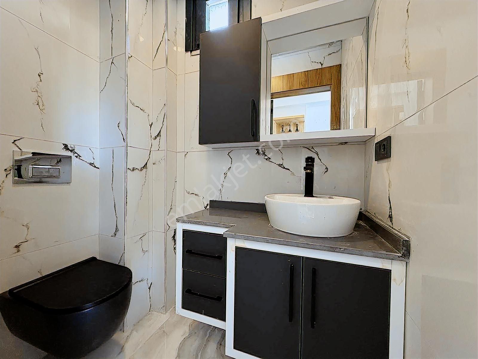 Onmax Pelitköy'de Satılık Takasa Açık 4+1 180 M2 Müstakil Villa - Görsel 4