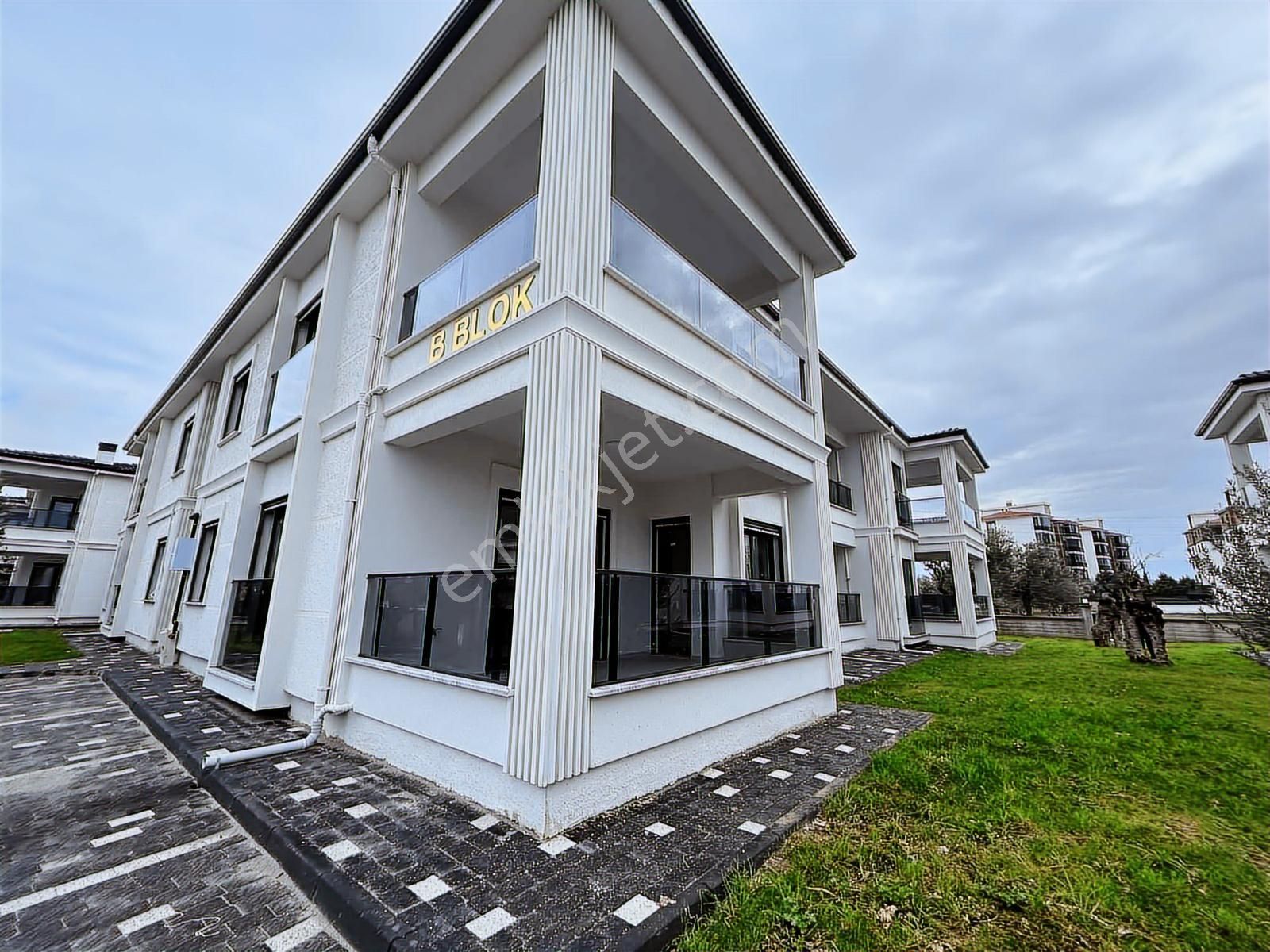 Onmax Burhaniye 'de Satılık 2+1 100 M2 Daireler - Görsel 23