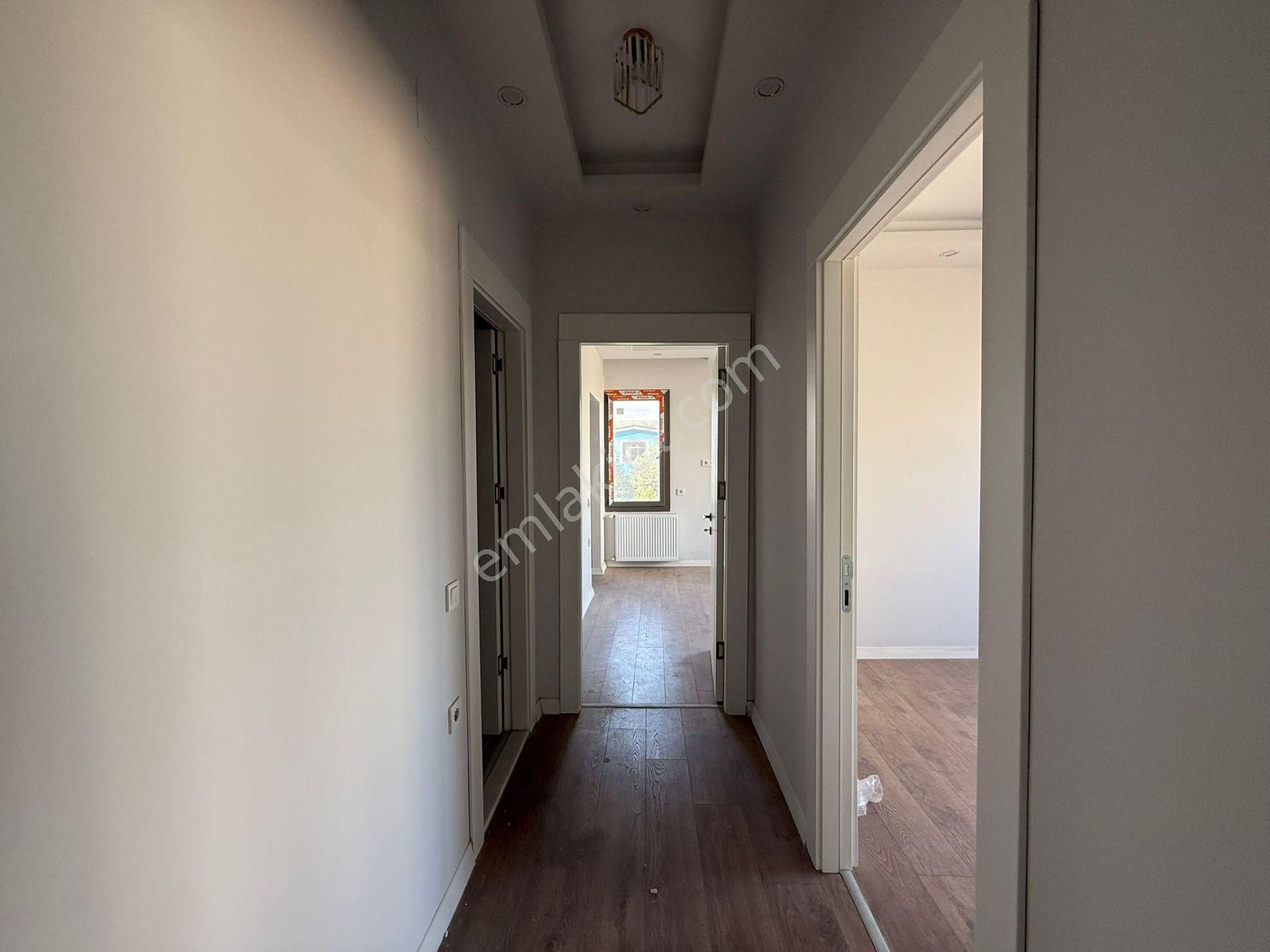 Karınca'dan 75.yıl'da D.gazlı Ankastreli 2+1 Satılık Daire! - Görsel 9