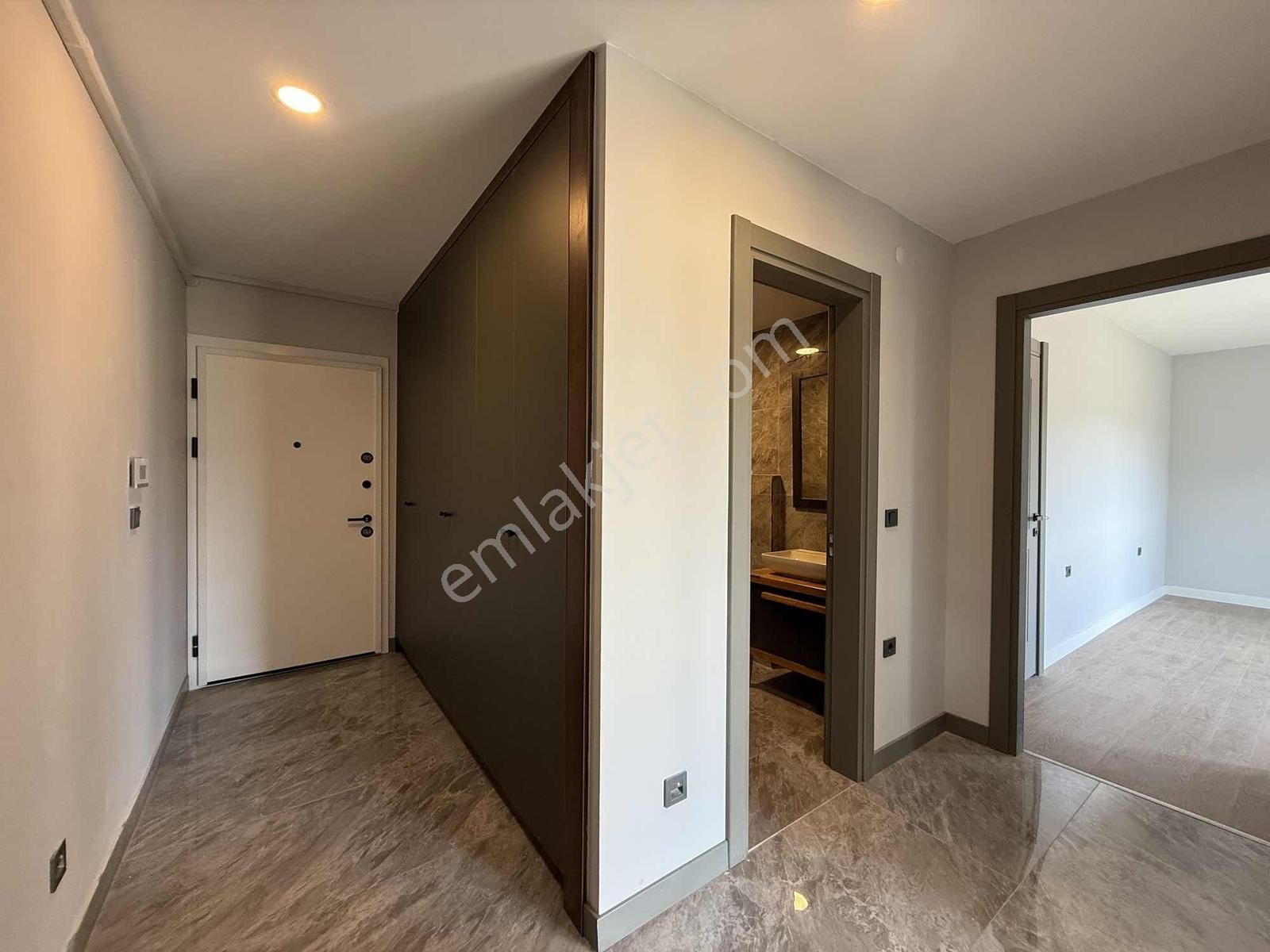 Onmax Bahçelievler'de Satılık Sıfır 2+1 225 M2 Bahçeli Lüx Daire - Görsel 10