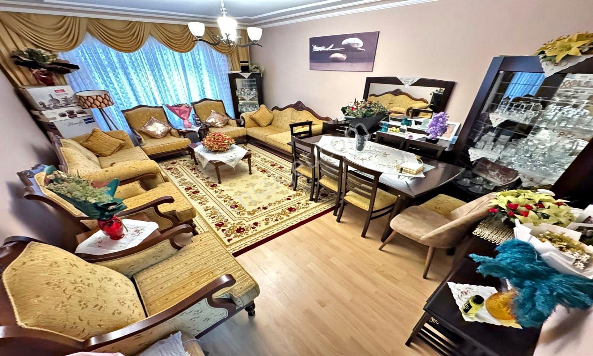 Kuşcağız'da Masrafsız Katta Çift Balkonlu Kök Tapu 3+1 Daire ! - Görsel 2