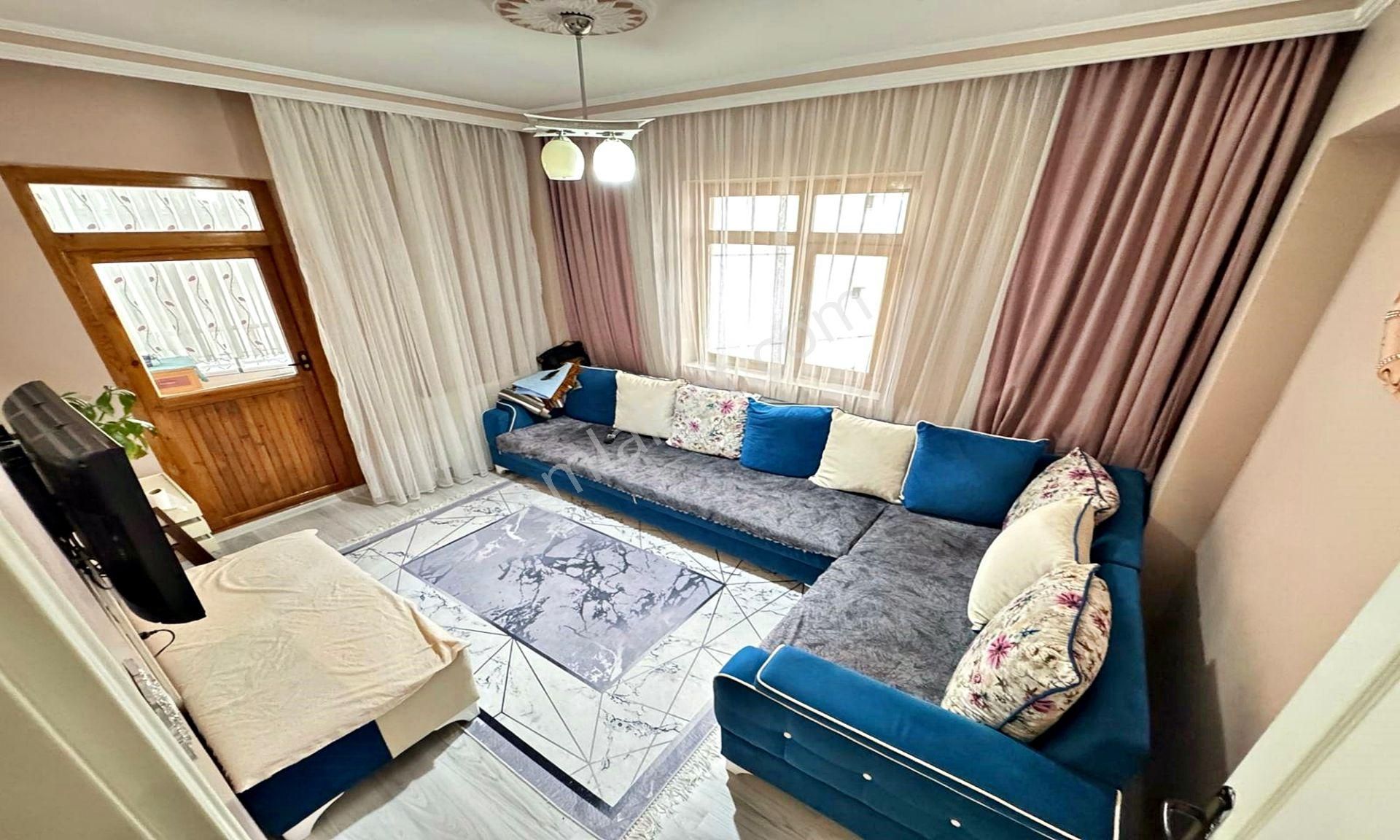 Kuşcağız'da Masrafsız Katta Çift Balkonlu Kök Tapu 3+1 Daire ! - Görsel 5