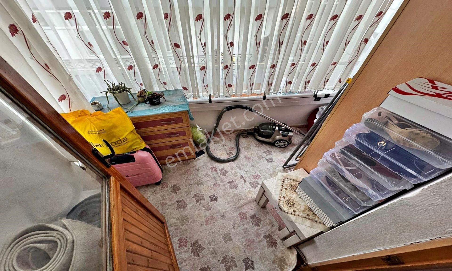 Kuşcağız'da Masrafsız Katta Çift Balkonlu Kök Tapu 3+1 Daire ! - Görsel 18