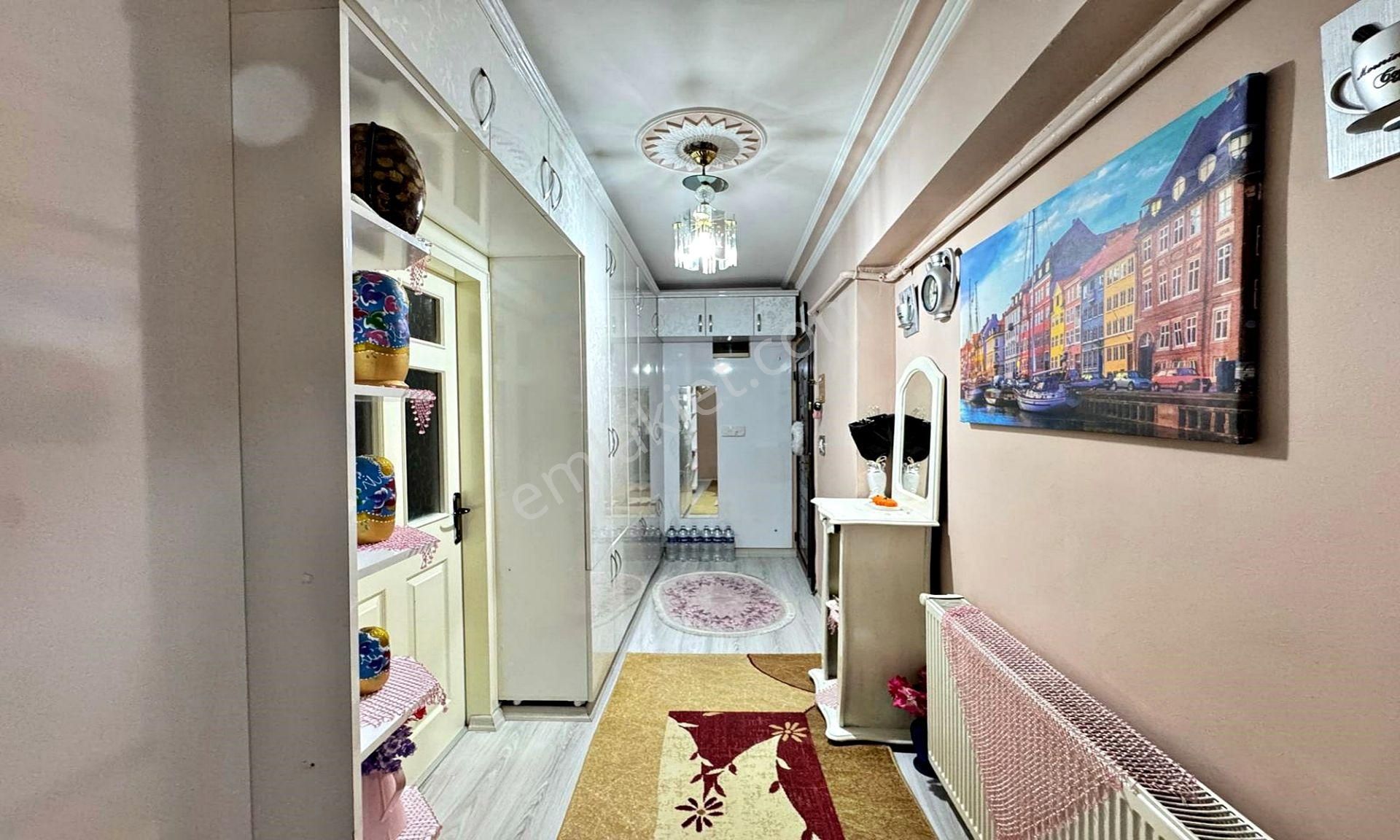 Kuşcağız'da Masrafsız Katta Çift Balkonlu Kök Tapu 3+1 Daire ! - Görsel 13