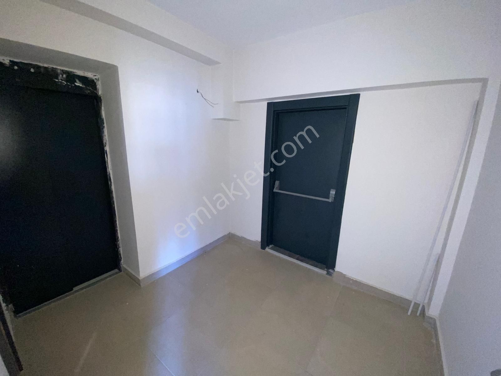 Karınca'dan Akdeniz Mh'de D.gazlı Havuzlu Sitede 4+1 Geniş Daire! - Görsel 17