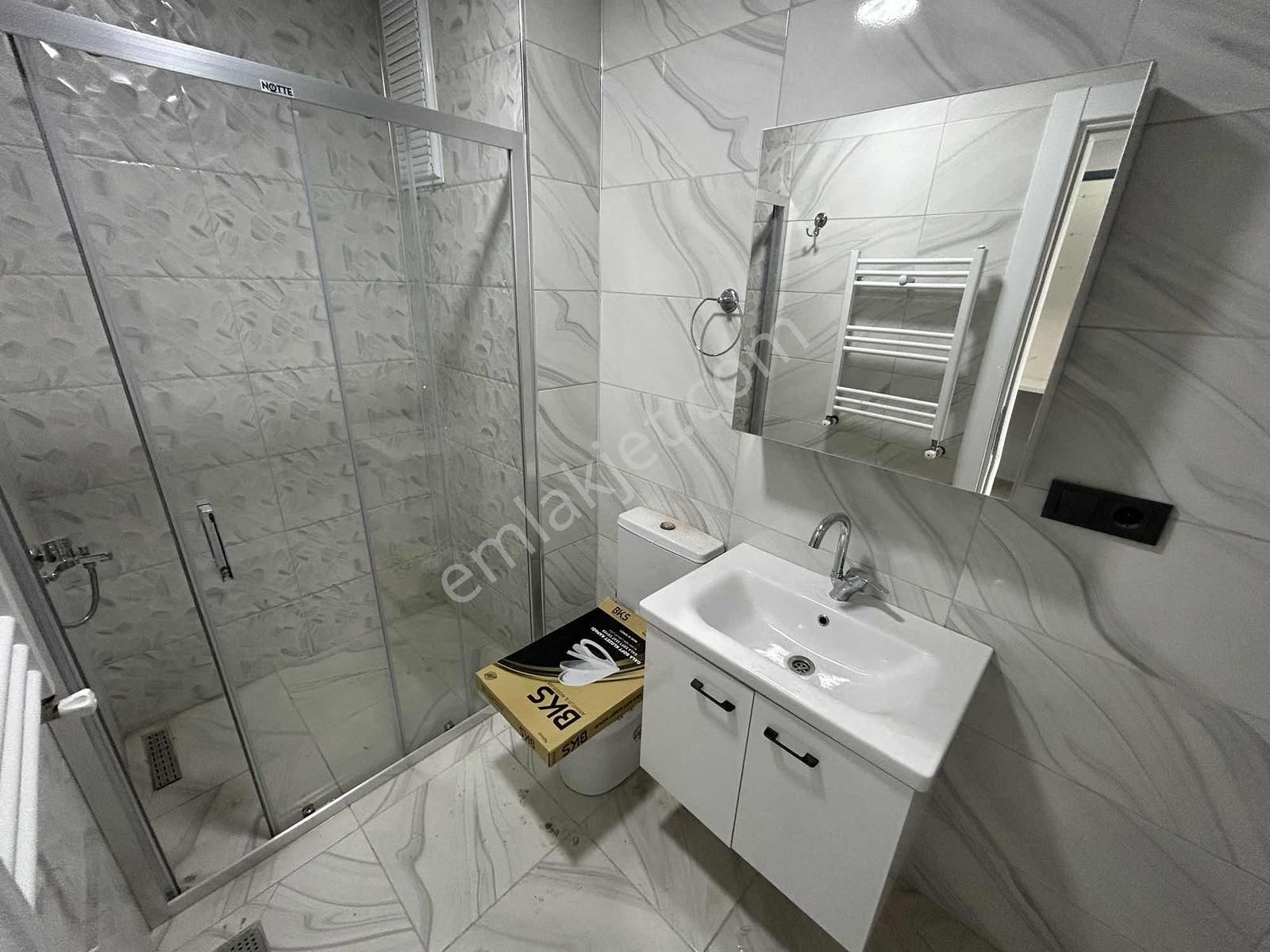 Onmax Bahçelievlerde Satılık 70 M2 1+1 Lüx Kullanışlı Daireler - Görsel 4