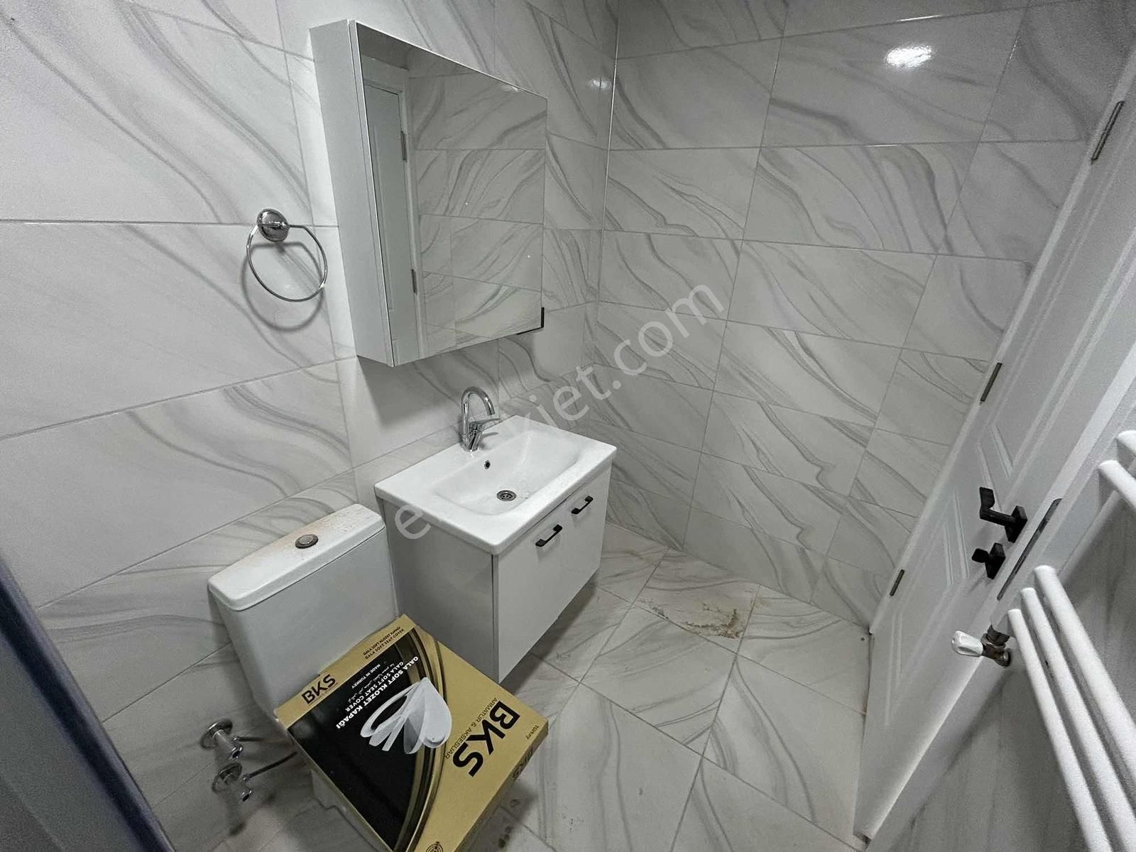 Onmax Bahçelievlerde Satılık 70 M2 1+1 Lüx Kullanışlı Daireler - Görsel 3