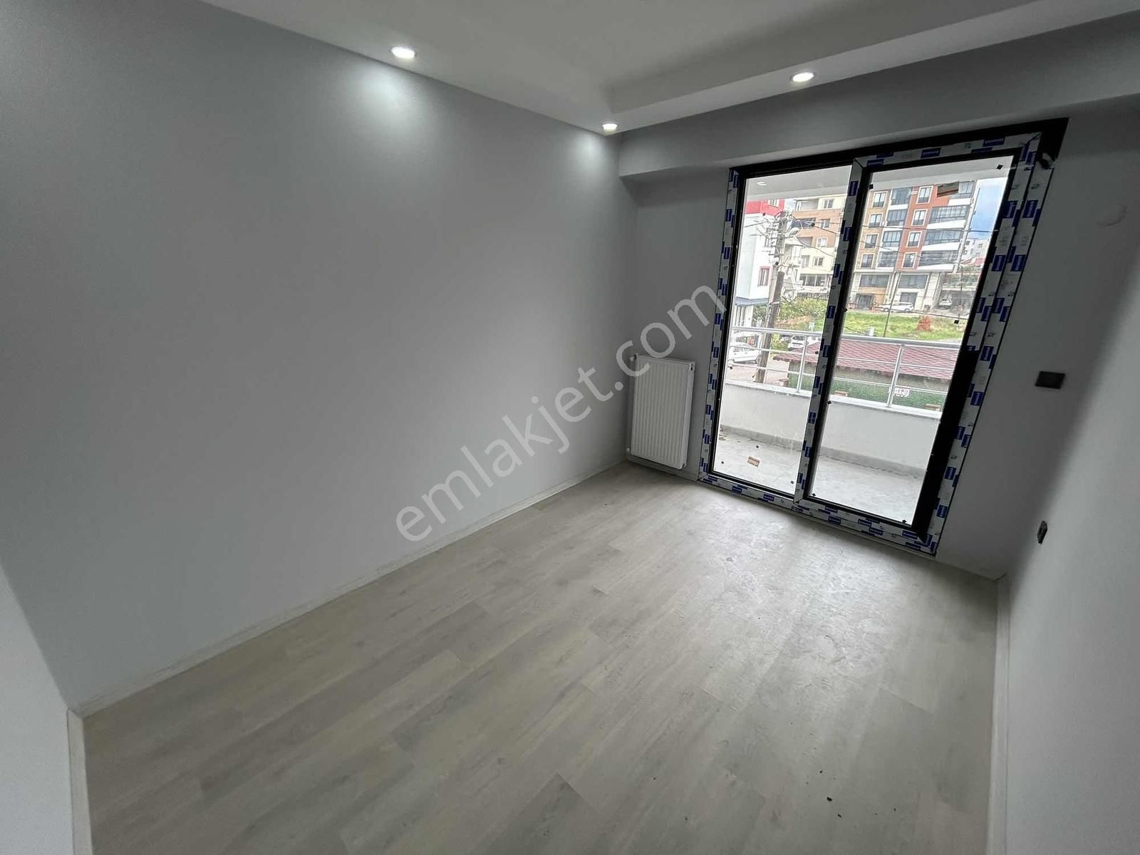 Onmax Bahçelievlerde Satılık 70 M2 1+1 Lüx Kullanışlı Daireler - Görsel 15