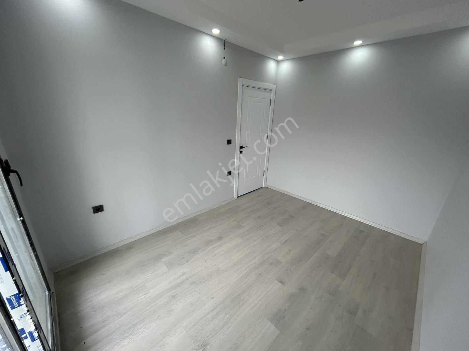 Onmax Bahçelievlerde Satılık 70 M2 1+1 Lüx Kullanışlı Daireler - Görsel 6