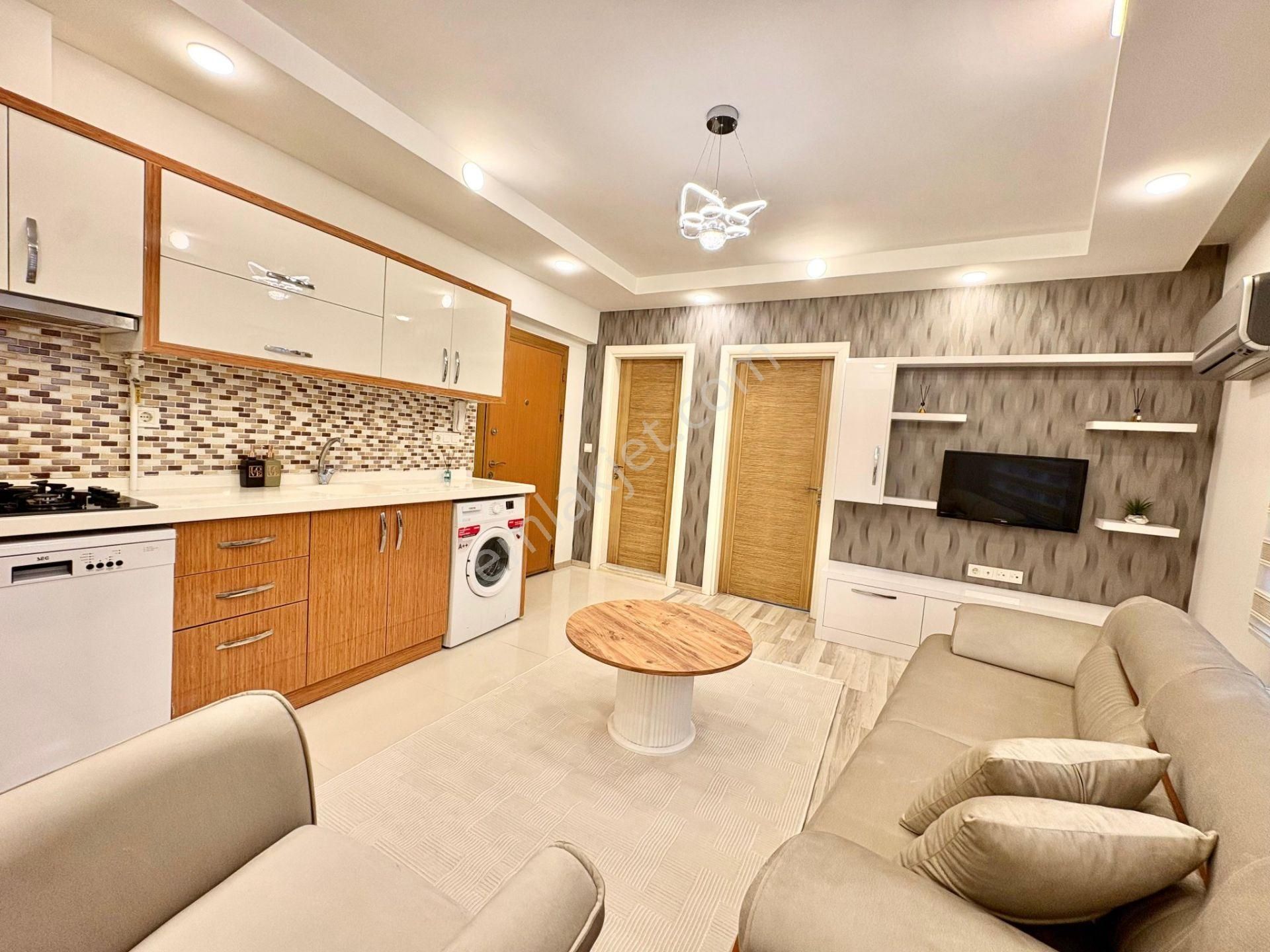 Fesleğen Mahallesinde Forum Çamlığa Yürüme Mesafesinde Full Eşyalı 1+1 Apart A173 - Görsel 6