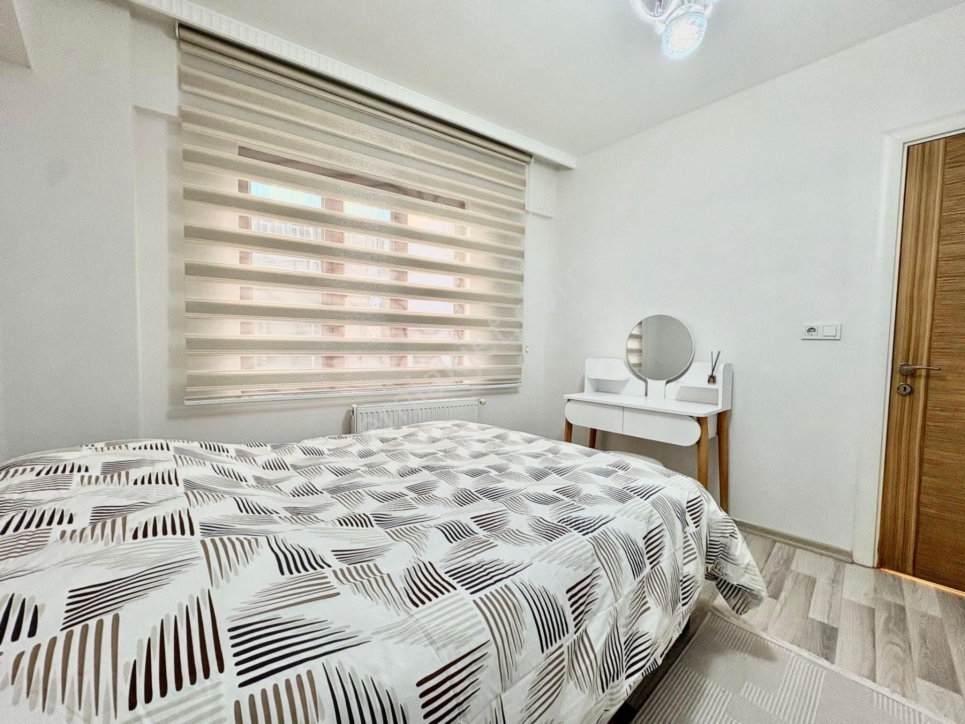 Fesleğen Mahallesinde Forum Çamlığa Yürüme Mesafesinde Full Eşyalı 1+1 Apart A173 - Görsel 9