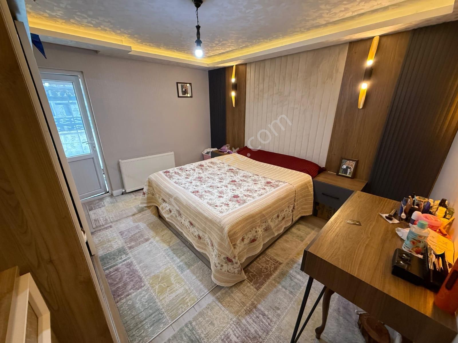 Sarıkamış Mahallesinde Ultra Lüks Yapılı Geniş M2 Katta 4+1 - Görsel 13