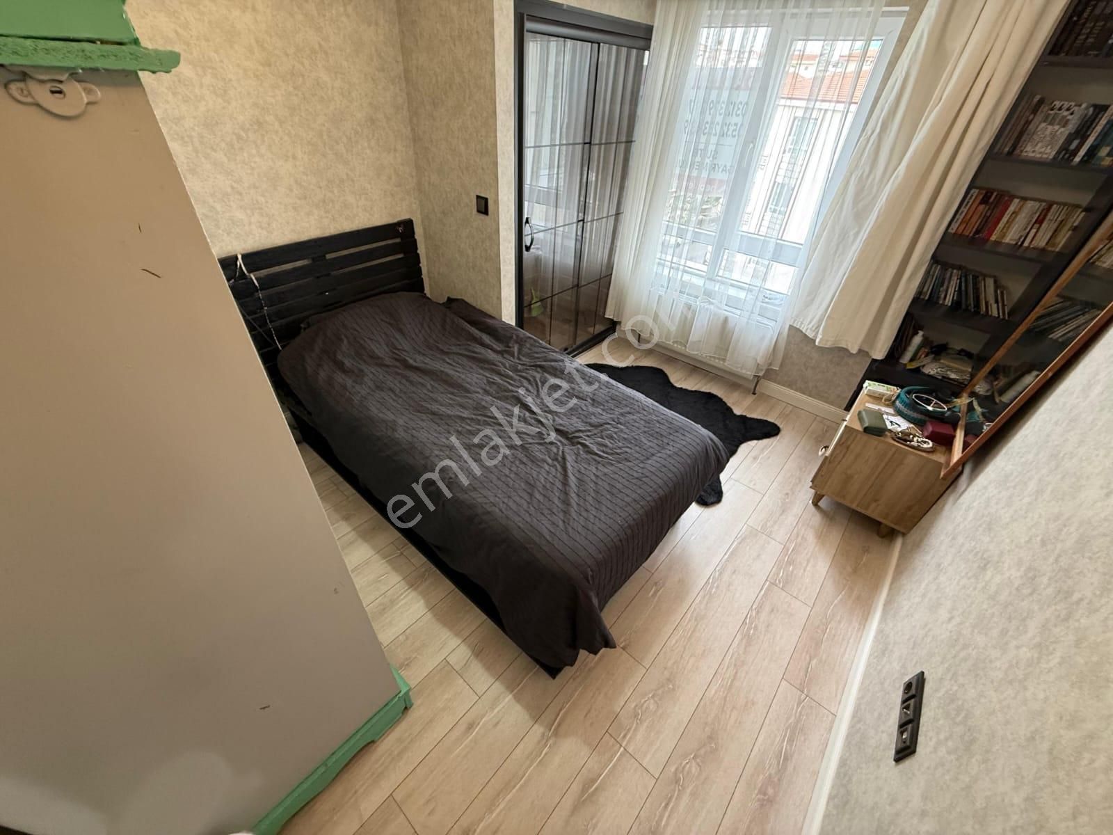 Sarıkamış Mahallesinde Ultra Lüks Yapılı Geniş M2 Katta 4+1 - Görsel 16