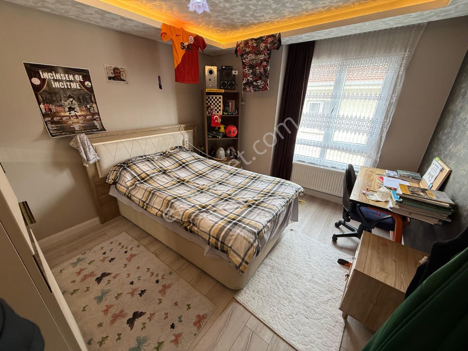 Sarıkamış Mahallesinde Ultra Lüks Yapılı Geniş M2 Katta 4+1 - Görsel 21