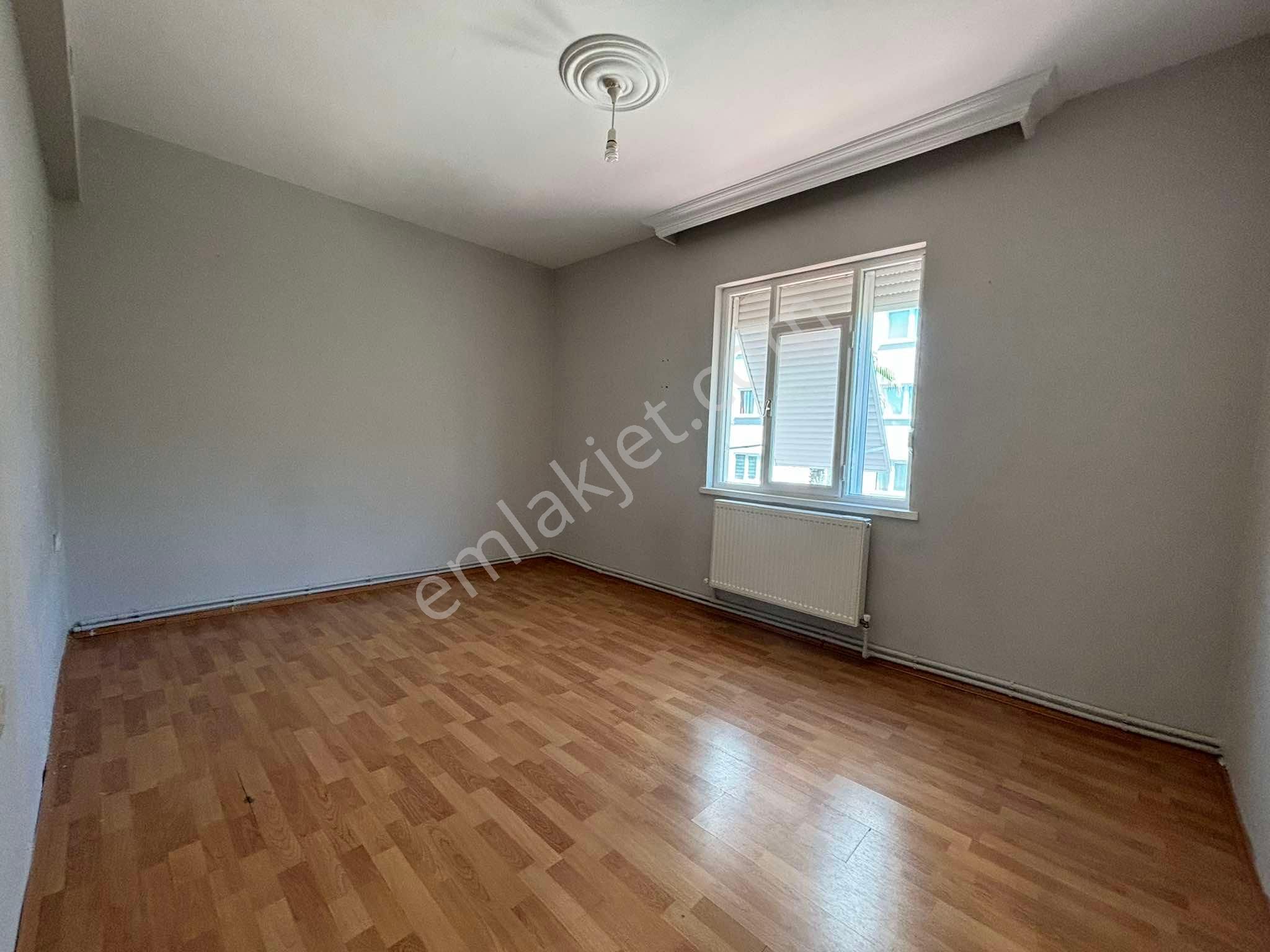 Şafak Emlak Kiralık Şirinyalı'da 3+1 150m2 Ara Kat Doğal Gazlı - Görsel 13