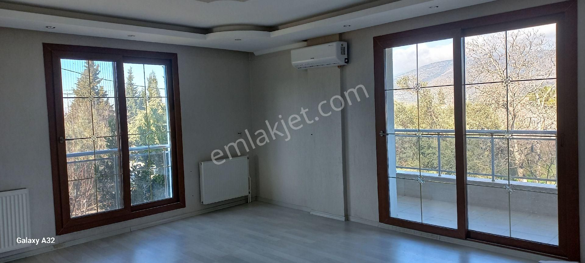 Okkalı Emlak Tan Menemen Emiralem De Kiralık 3+1 Daire - Görsel 3