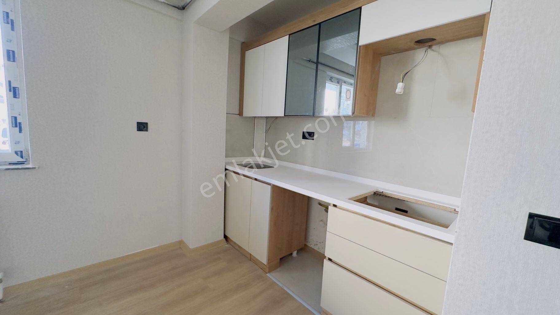 Kc Emlaktan Bölgenin En Uygun Ve Şık 2+0 85m2 Fırsat Dairesi - Görsel 6