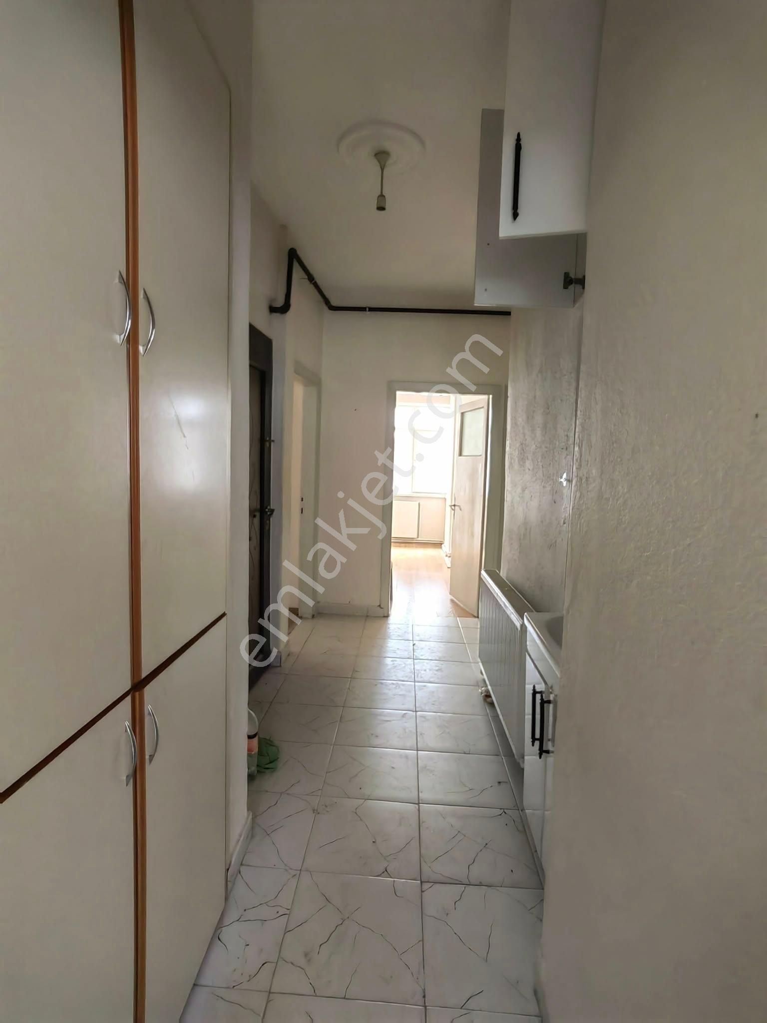 Nasreddin Emlaktan Çarşıda Kiralık Daire - Görsel 3