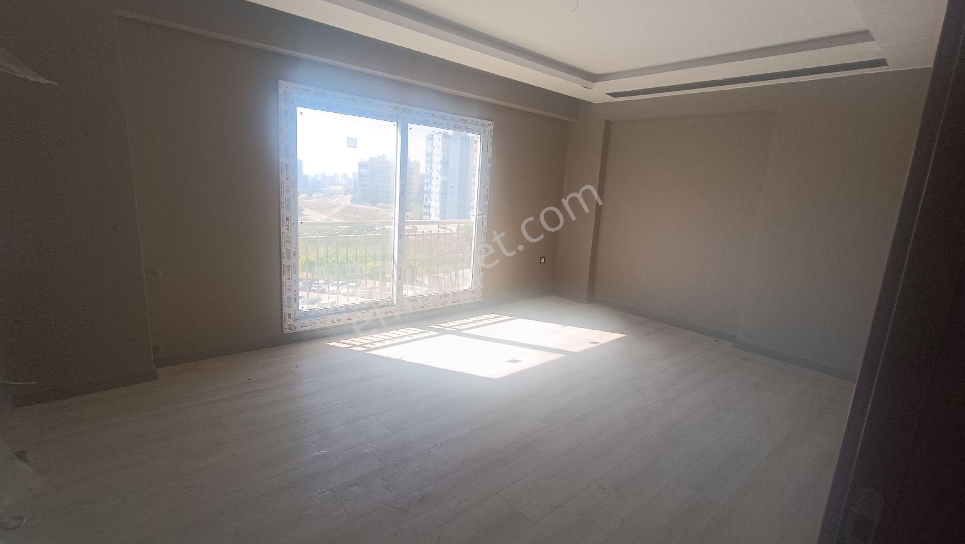 Osmangazi Mahallesinde Site İçerisinde 3+1 Kapalı Mutfak Satılık Daire - Görsel 6