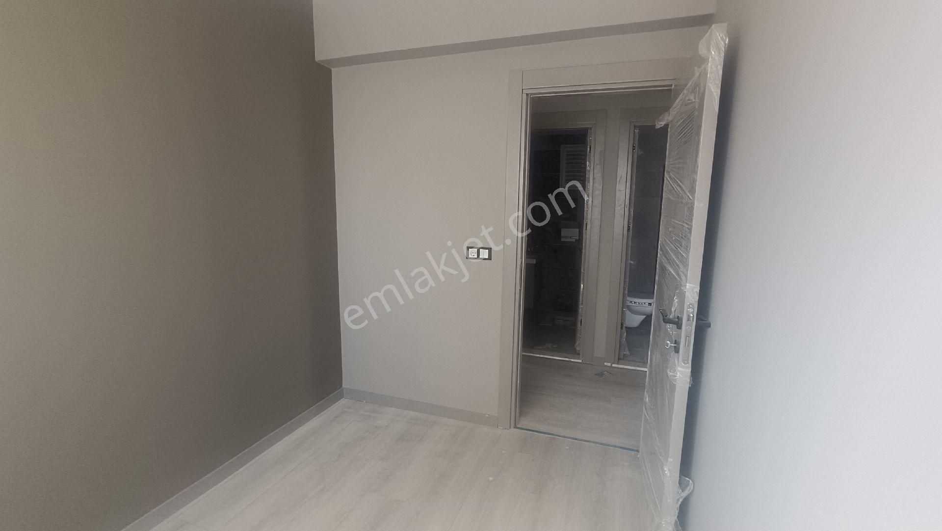 Osmangazi Mahallesinde Site İçerisinde 3+1 Kapalı Mutfak Satılık Daire - Görsel 28