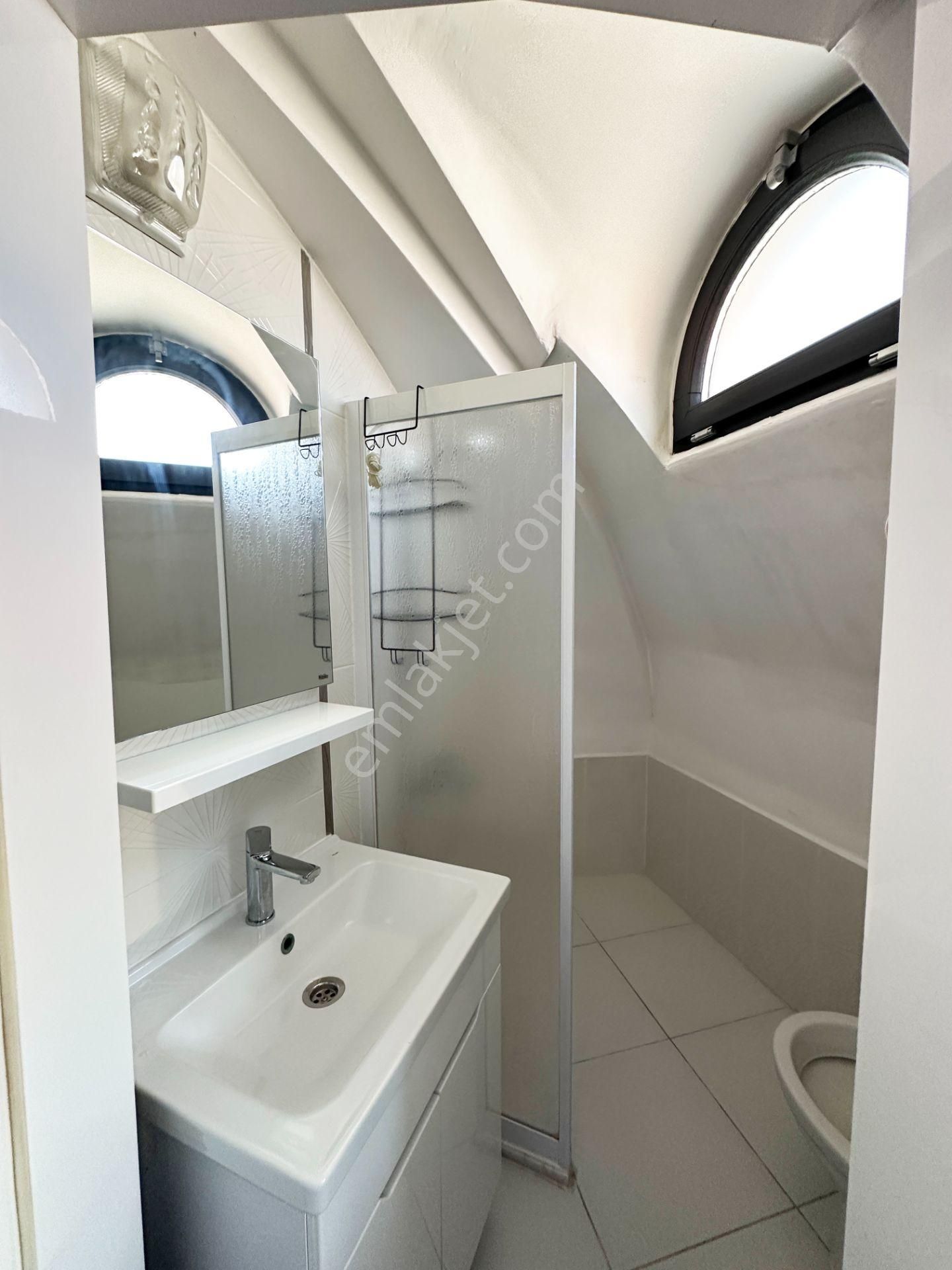 Denizli Atalar'da Sıfır Eşyalı 1+1 Klimalı Kiralık Apart - Görsel 12