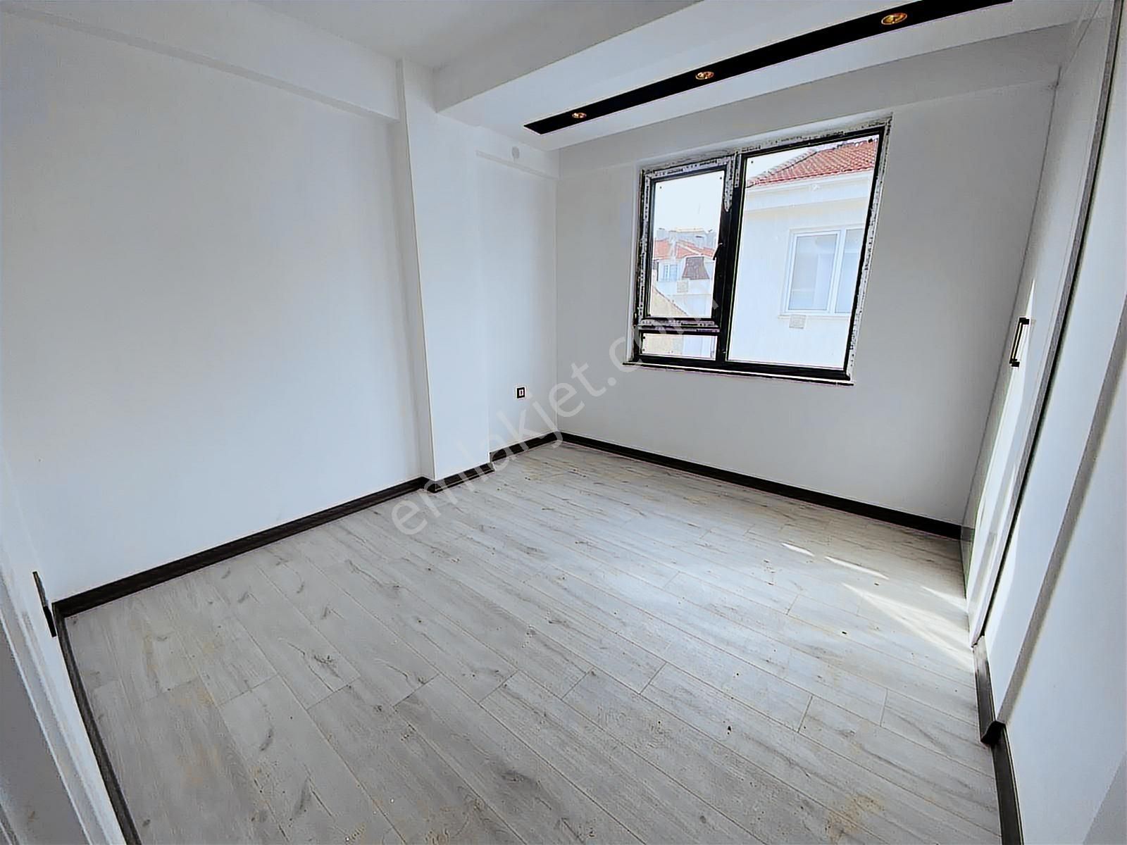 Zincirlikuyu Sınırı İsmet İnönü-2 Yakını Ultra Lux Balkonlu 2+0 - Görsel 16