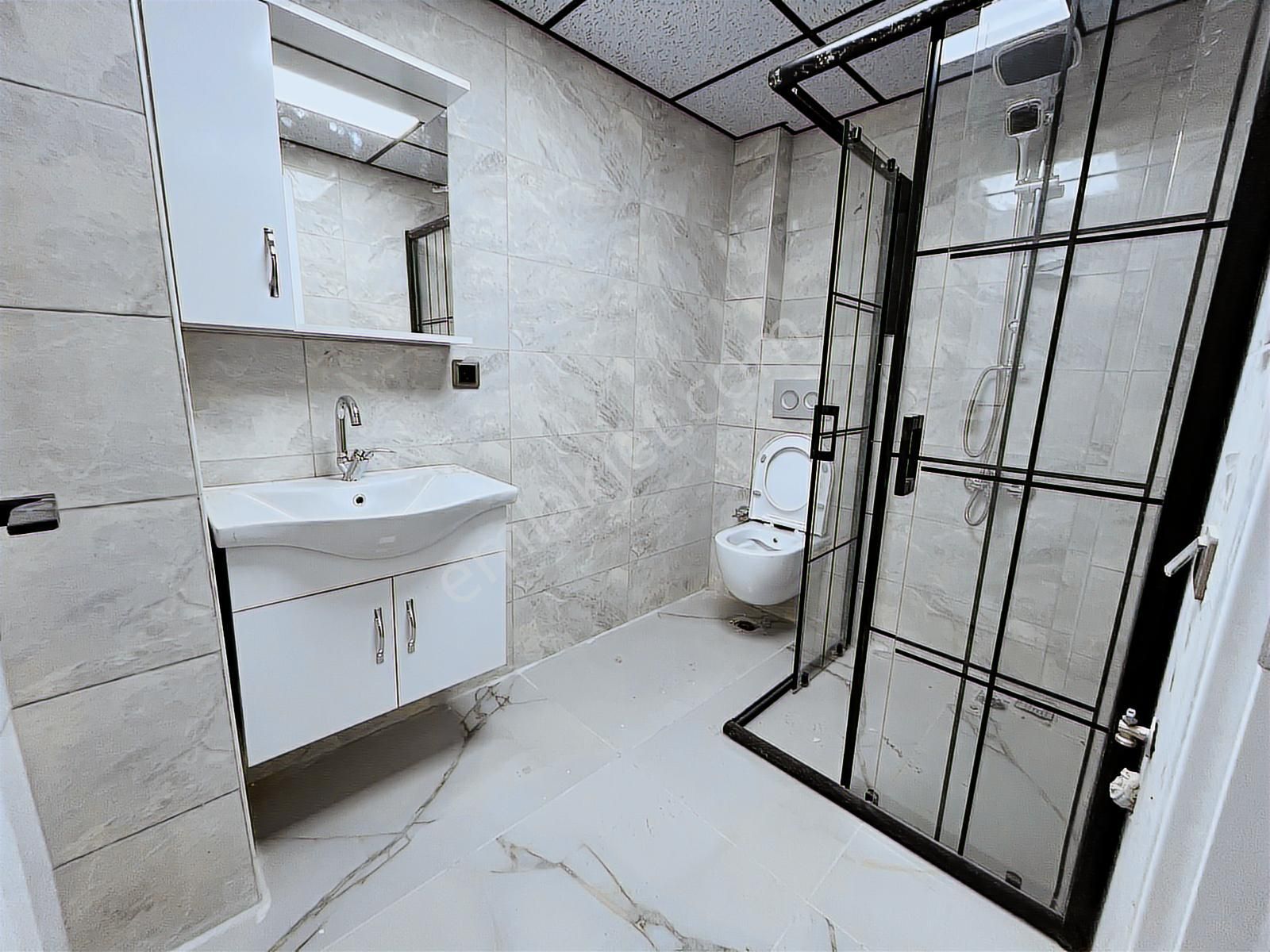 Gündüz Ökçün Dibi Geniş Sokak Çift Balkon Bahçe Nizam Lux 2+1 - Görsel 14