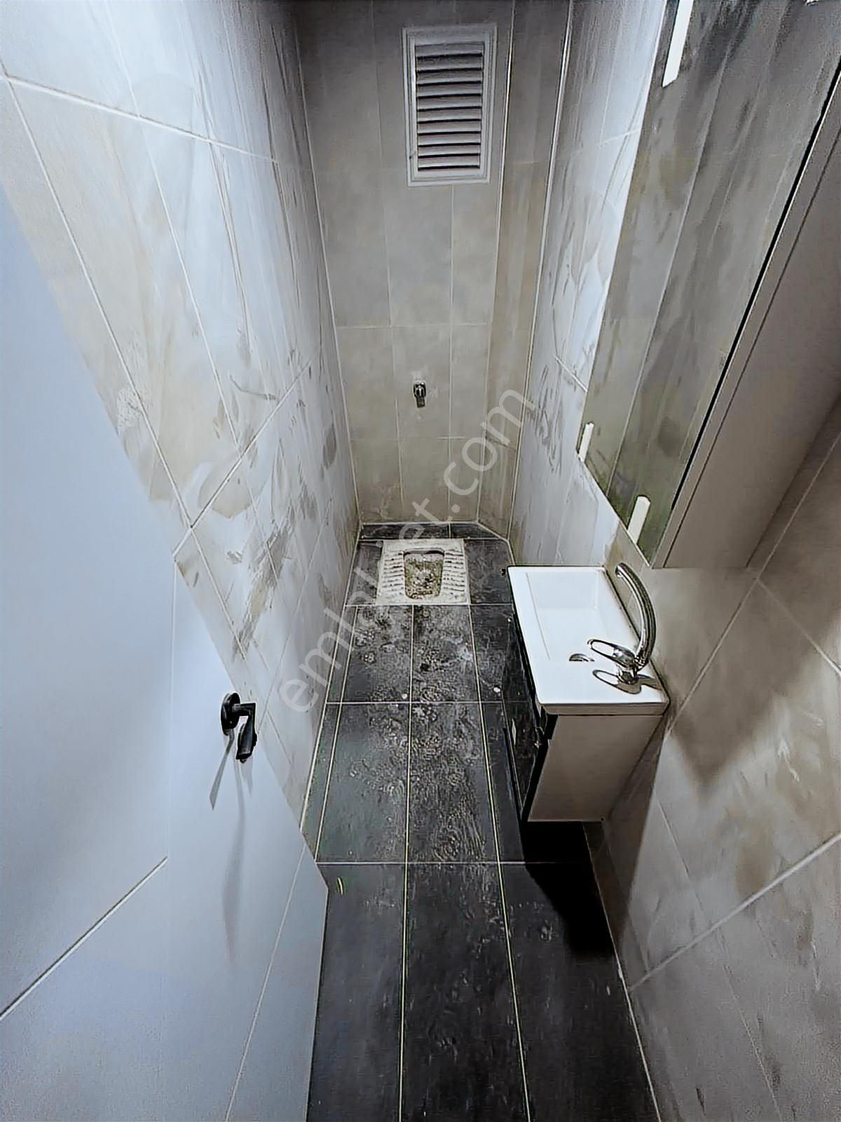 Çamlıca'da Yüksek Kredi Özel Garaj Yerden Isıtma Lux Fırsat 2+1 - Görsel 20