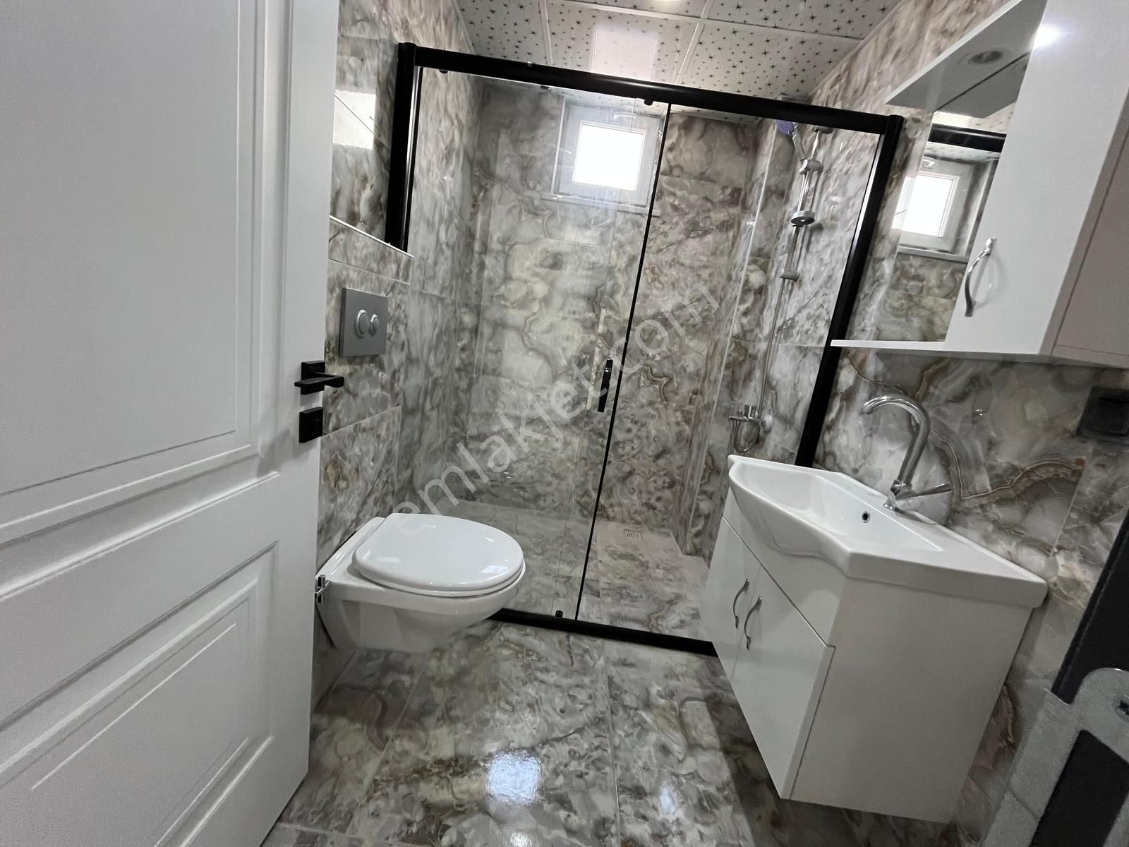 Anadolu Üni. İçem Kapısı Ve Uluzafer Yakını Park Manzaralı 2+0 - Görsel 13