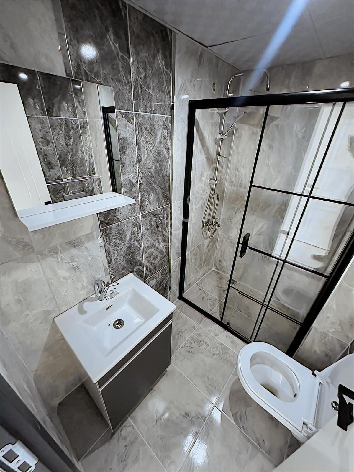 Tapuya İşli Özel Garaj Ebeveyn Banyo Ultra Lux Geniş Ferah 2+1 - Görsel 18