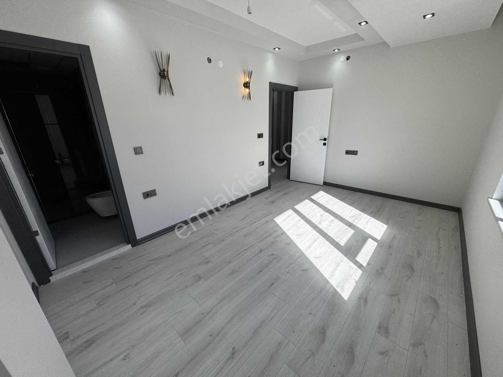 Fırsat! Batıkent'te Ultra Lux Zemin Isıtma Ebeveyn Banyolu 2+1 - Görsel 18