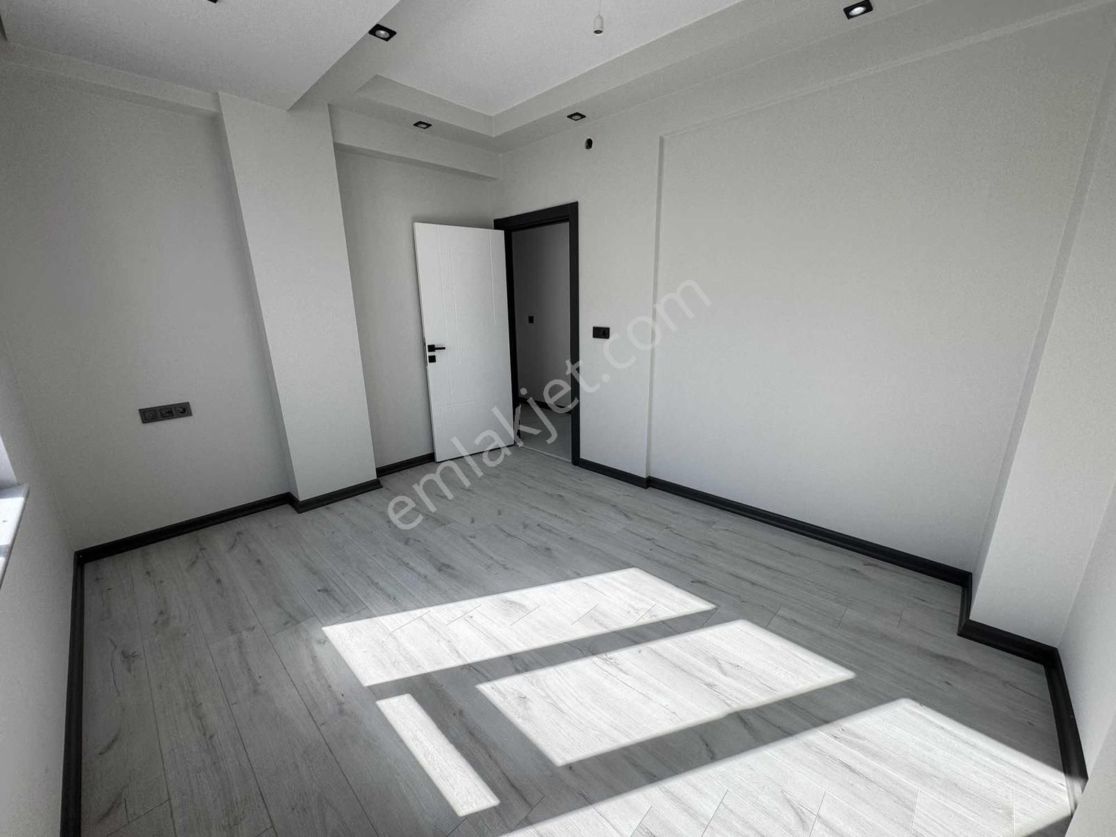 Fırsat! Batıkent'te Ultra Lux Zemin Isıtma Ebeveyn Banyolu 2+1 - Görsel 21