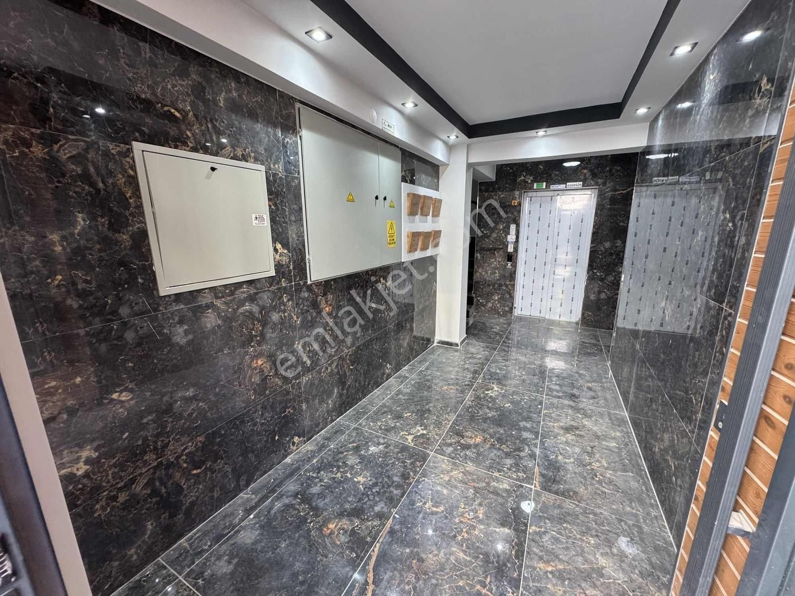 Fırsat! Batıkent'te Ultra Lux Zemin Isıtma Ebeveyn Banyolu 2+1 - Görsel 22