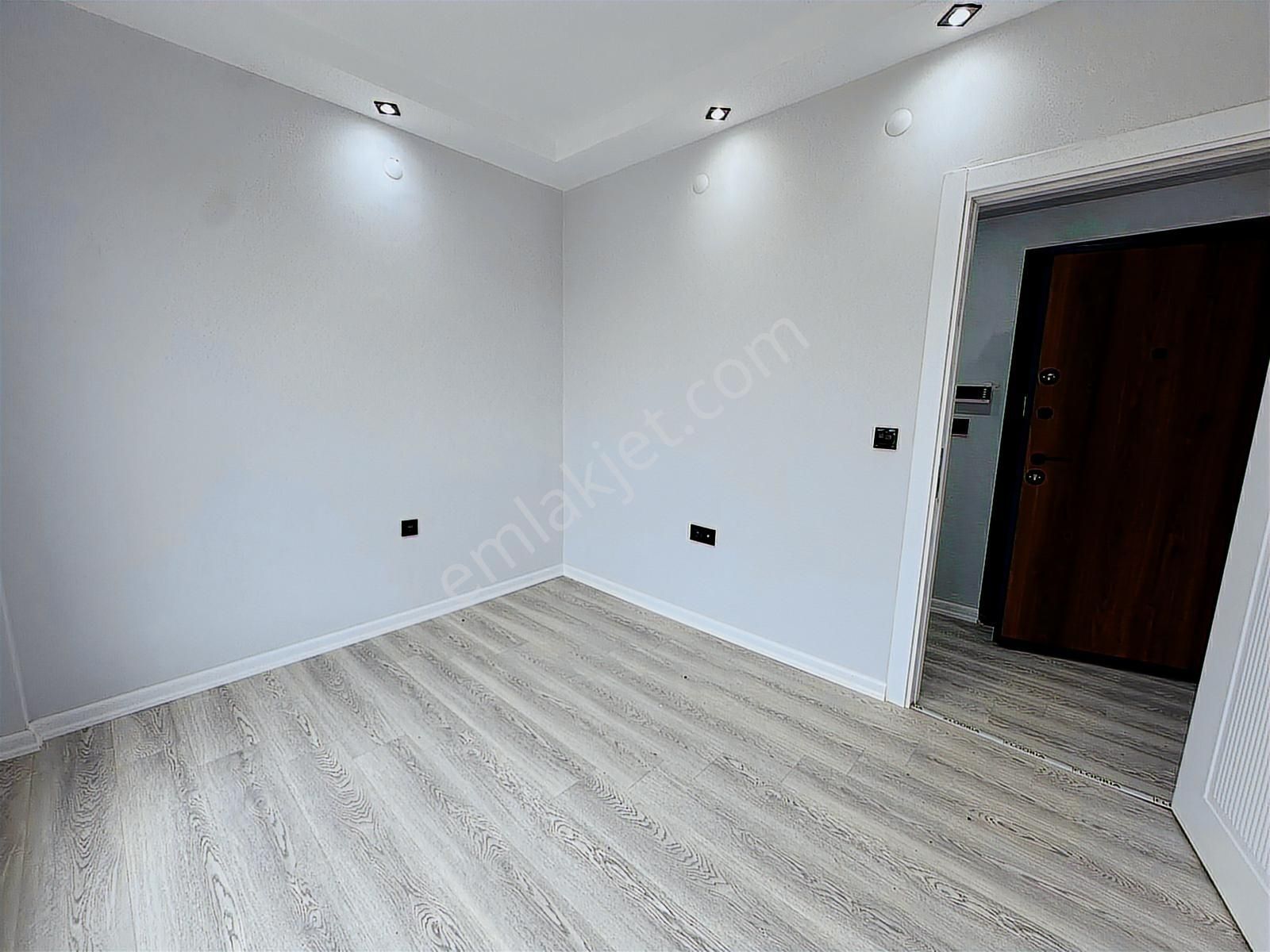 Sütlüce'de Cadde Üzeri Üniversite Yakını Ultra Lux 2+0 A-12 - Görsel 4