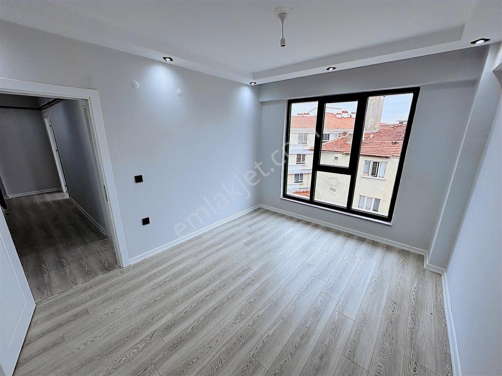 Sütlüce'de Cadde Üzeri Üniversite Yakını Ultra Lux 2+0 A-12 - Görsel 7