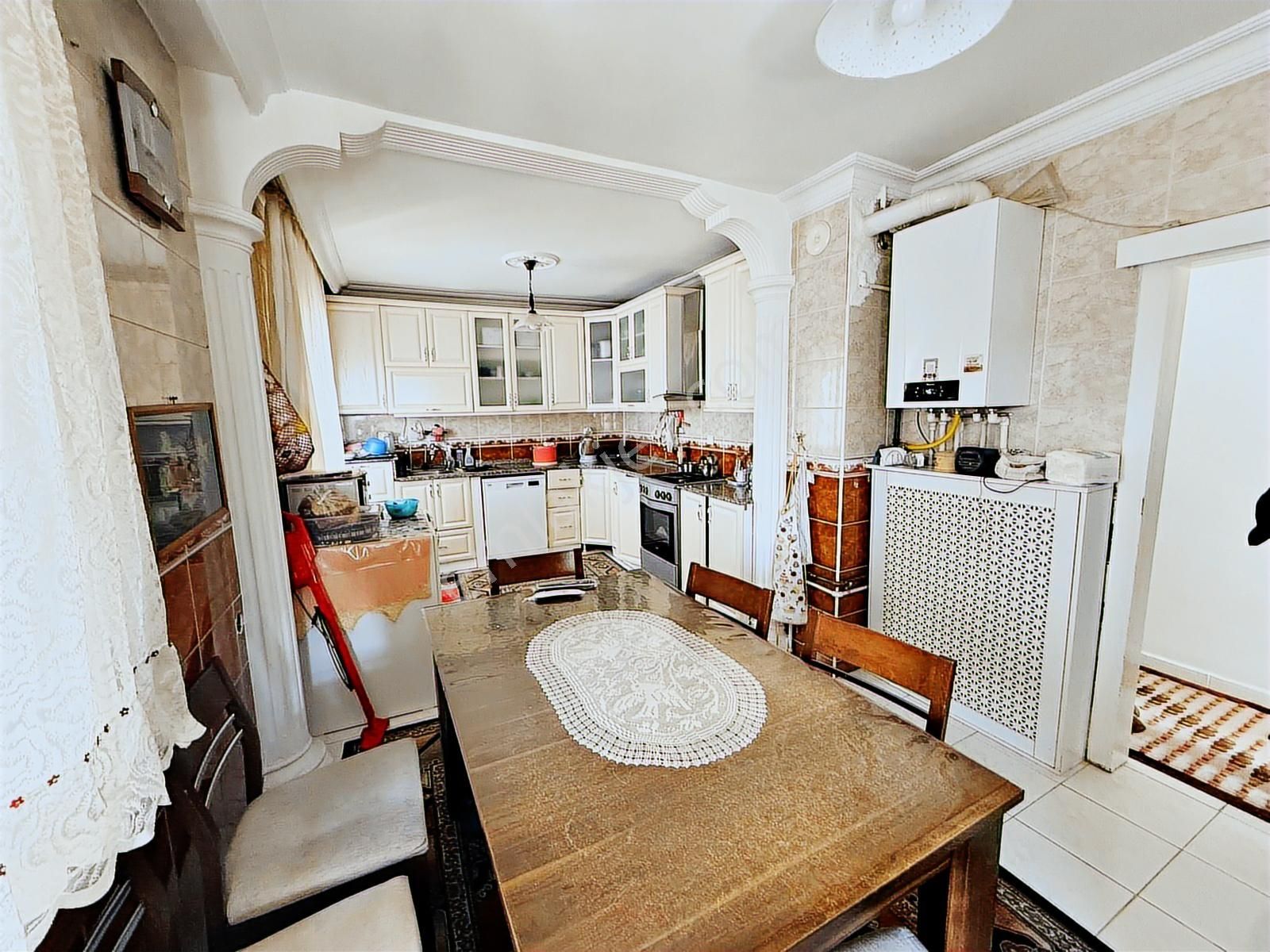 Ufuk Özdemir'den Dutluk Göbek'te 6+2 Asansörlü Güney Batı Cephe - Görsel 10