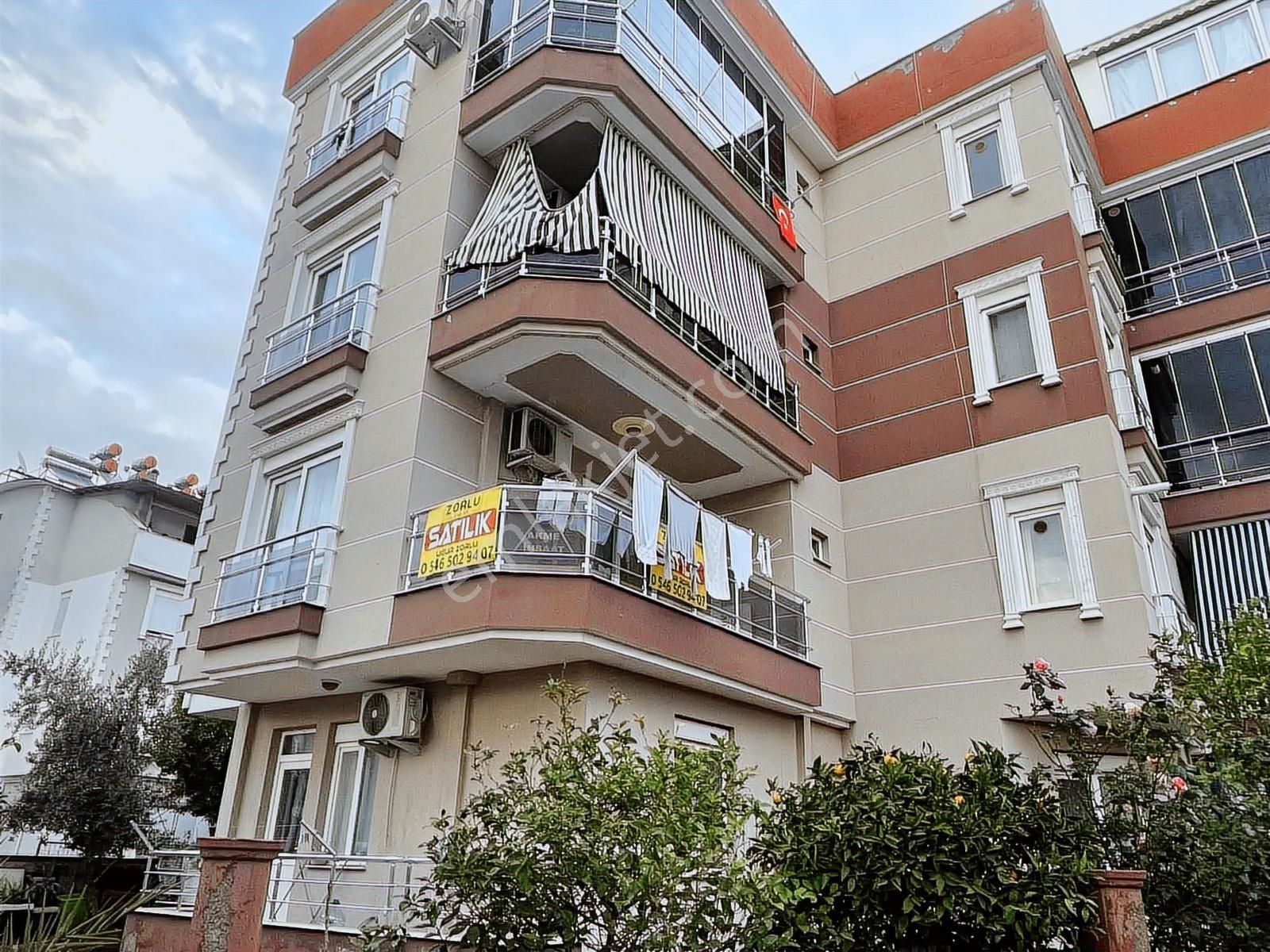 Arakat Doğalgazlı Ayrı Mutfak Tuvalet Ve Banyolu Günısılı 2+1